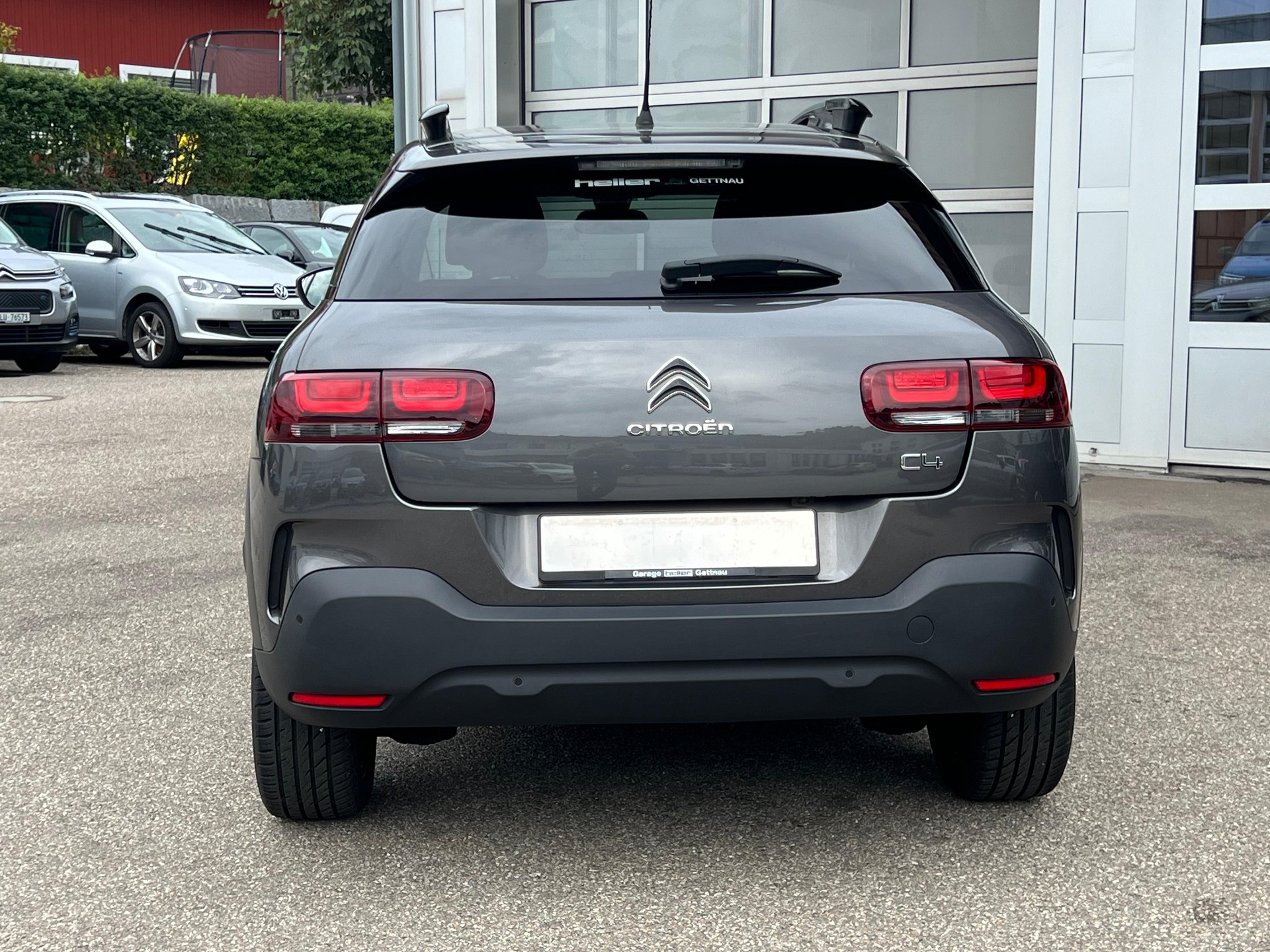 CITROEN C4 Cactus 1.5 BlueHDi 120 Shine-image-4