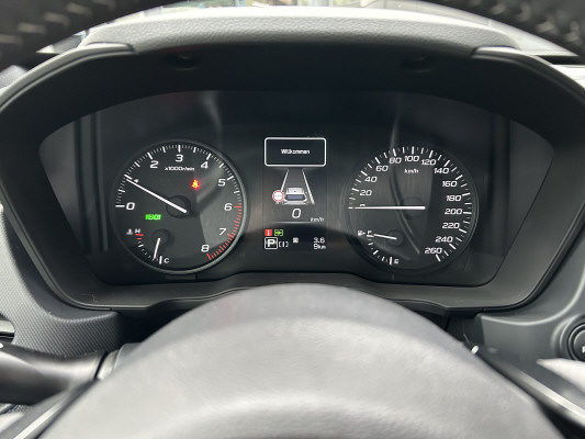 SUBARU Forester 2.0i e-Boxer Swiss Plus Lineartronic-image-13