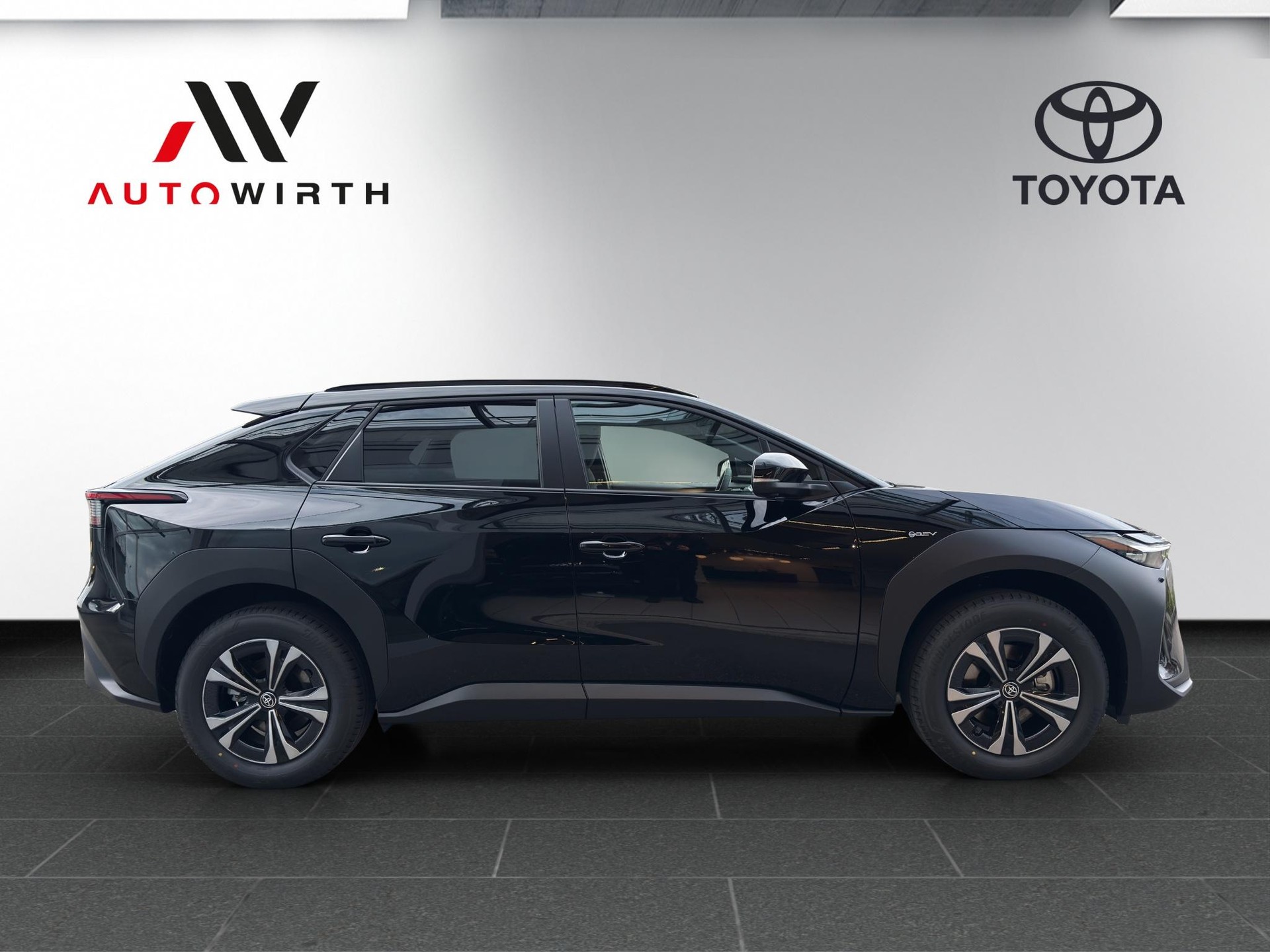 TOYOTA bZ4X Style AWD-image-3