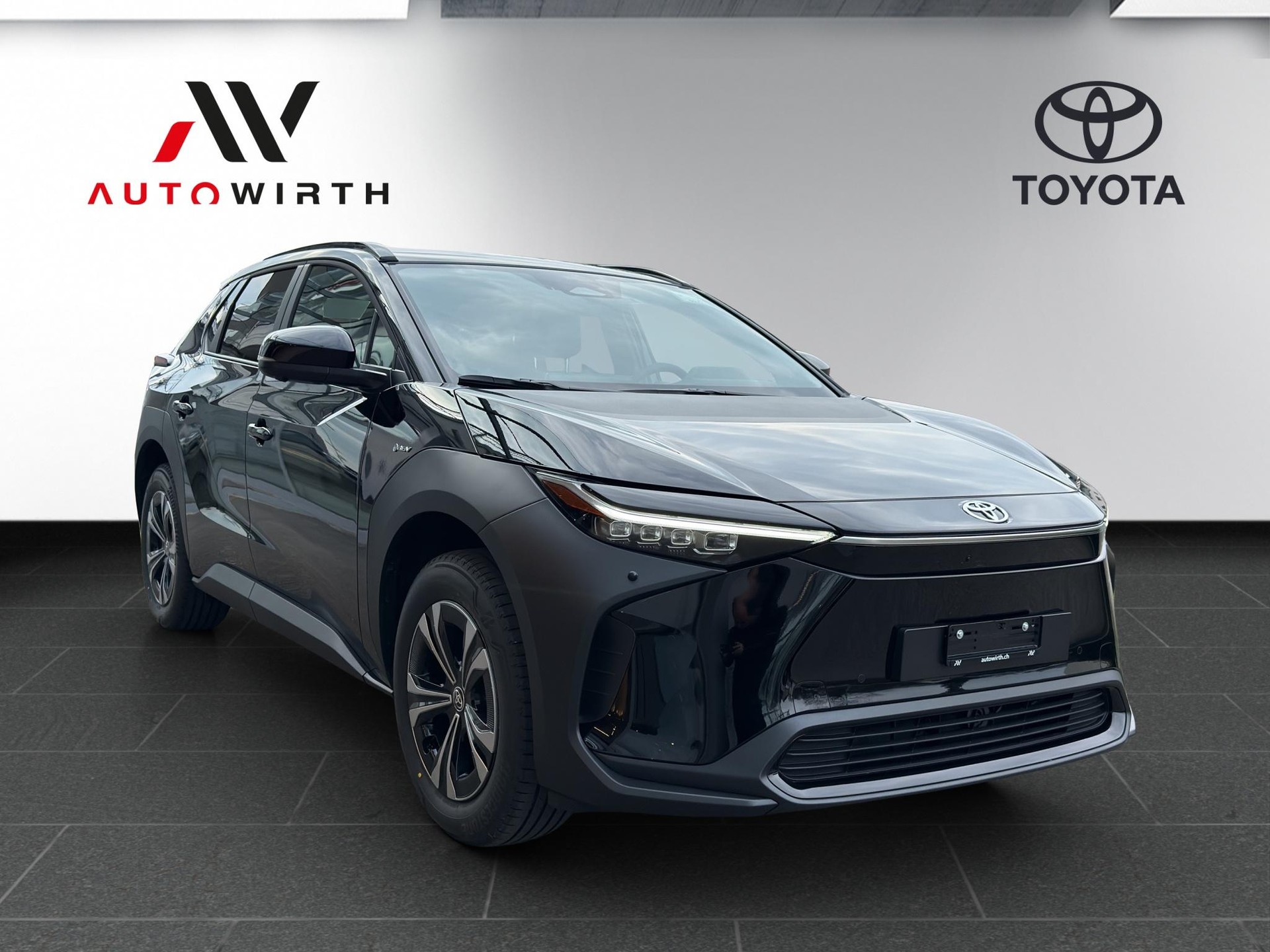 TOYOTA bZ4X Style AWD-image-2