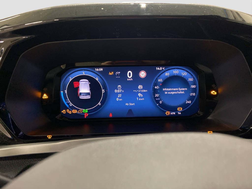 FORD TOURNEO Connect 2.0 EcoBlue 122 PS Titanium-image-8
