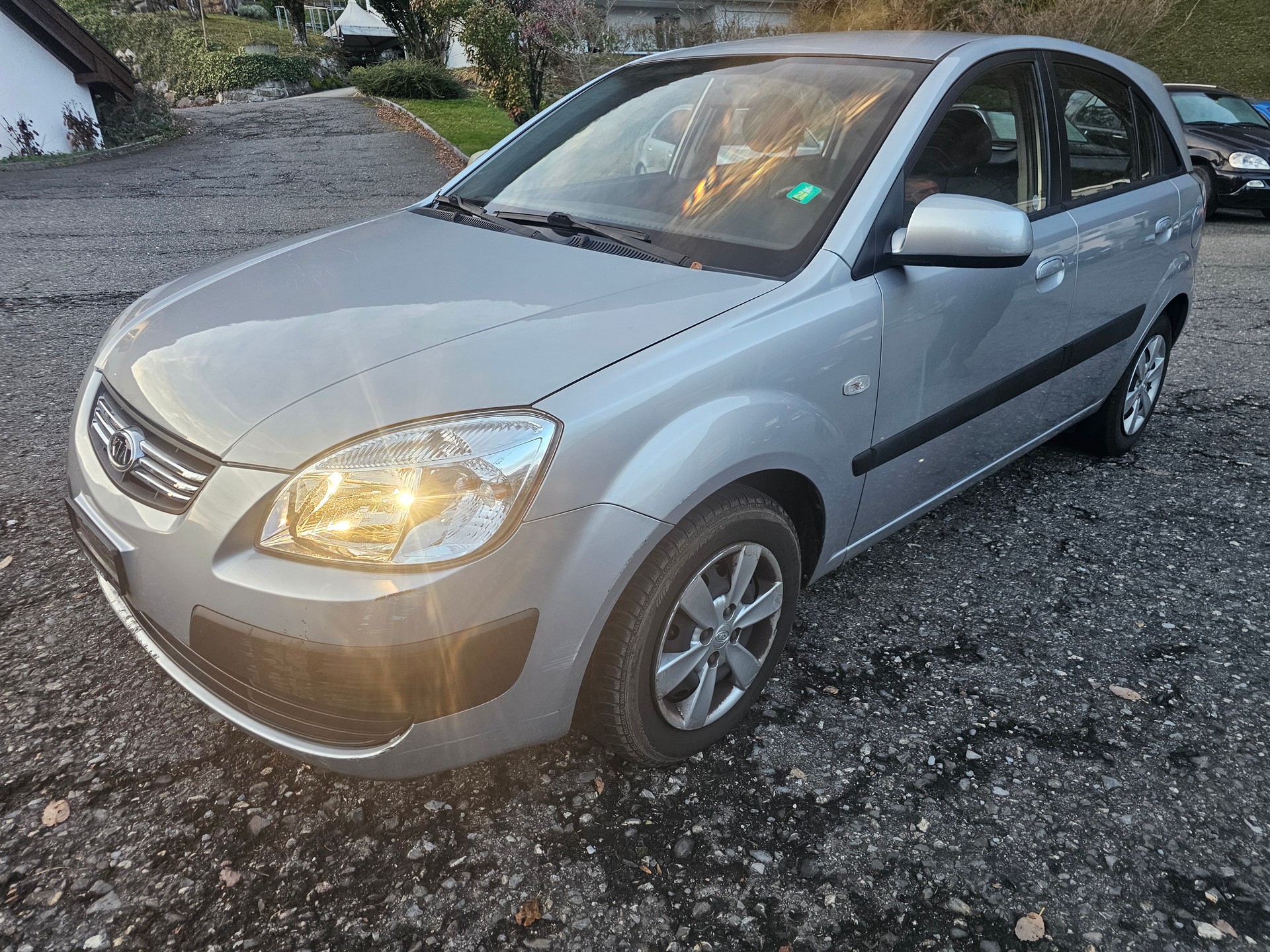 KIA RIO III 1.6 AUTOMAT-image-0