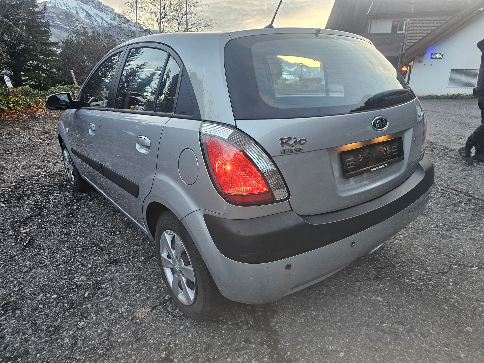 KIA RIO III 1.6 AUTOMAT-image-2