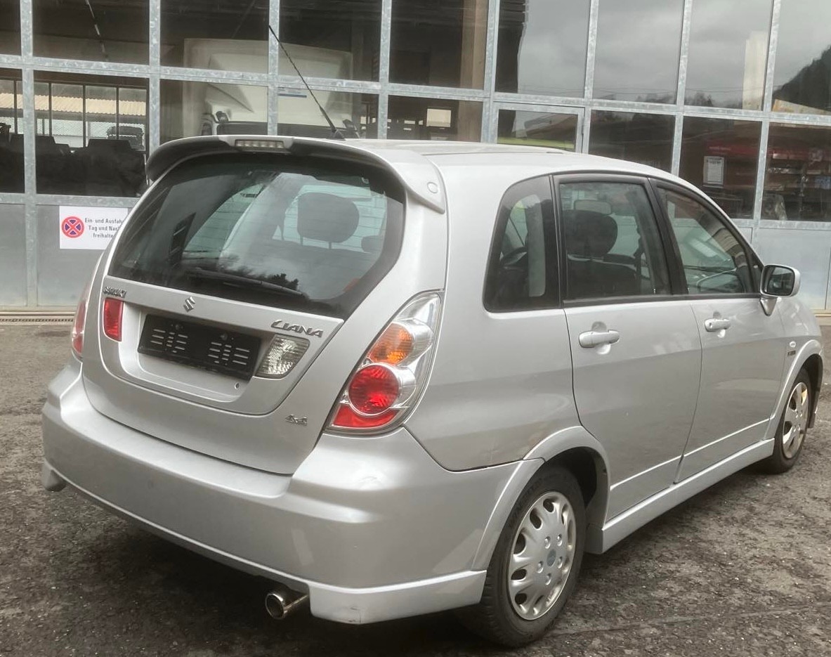 SUZUKI Liana 1.6 16V Sport Limited Edition 4WD Automatic-image-2