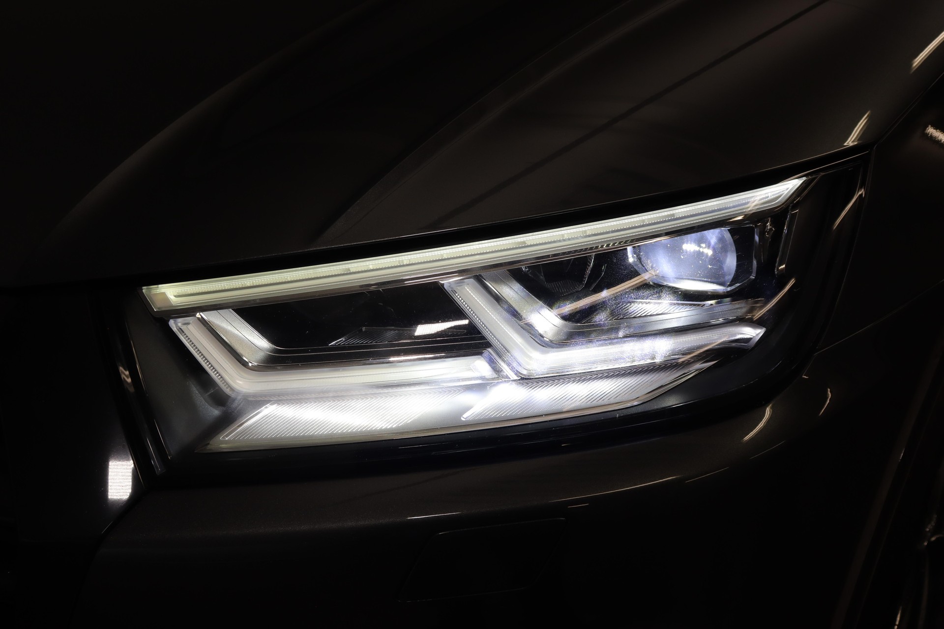 AUDI Q5 2.0 45 TFSI Sport qu. S-Tronic-image-15