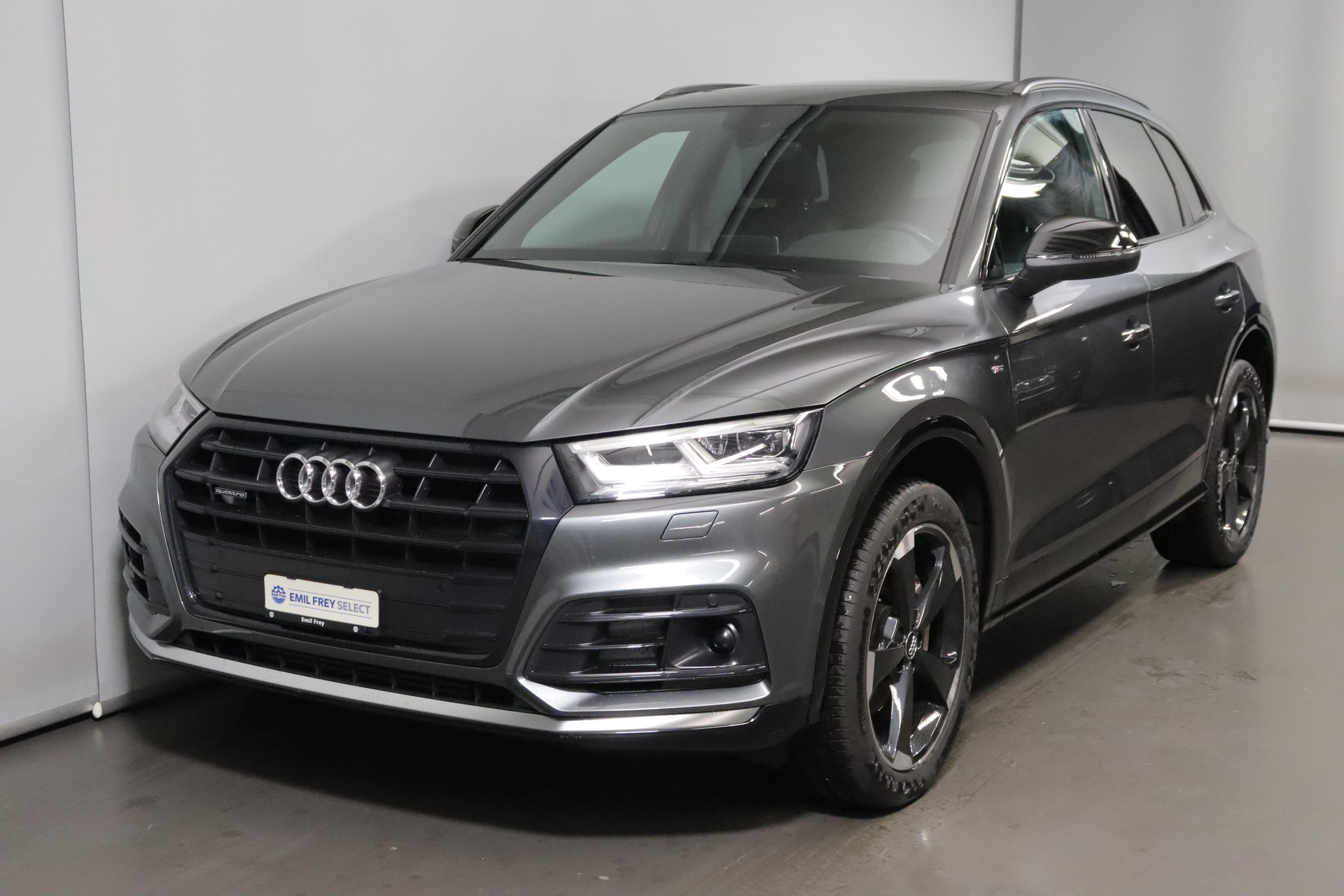 AUDI Q5 2.0 45 TFSI Sport qu. S-Tronic-image-0