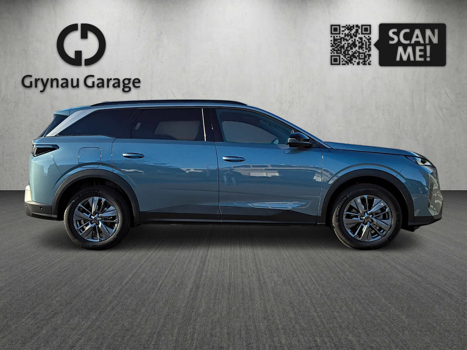 PEUGEOT 5008 1.2 Hybrid Allure Premium-image-3