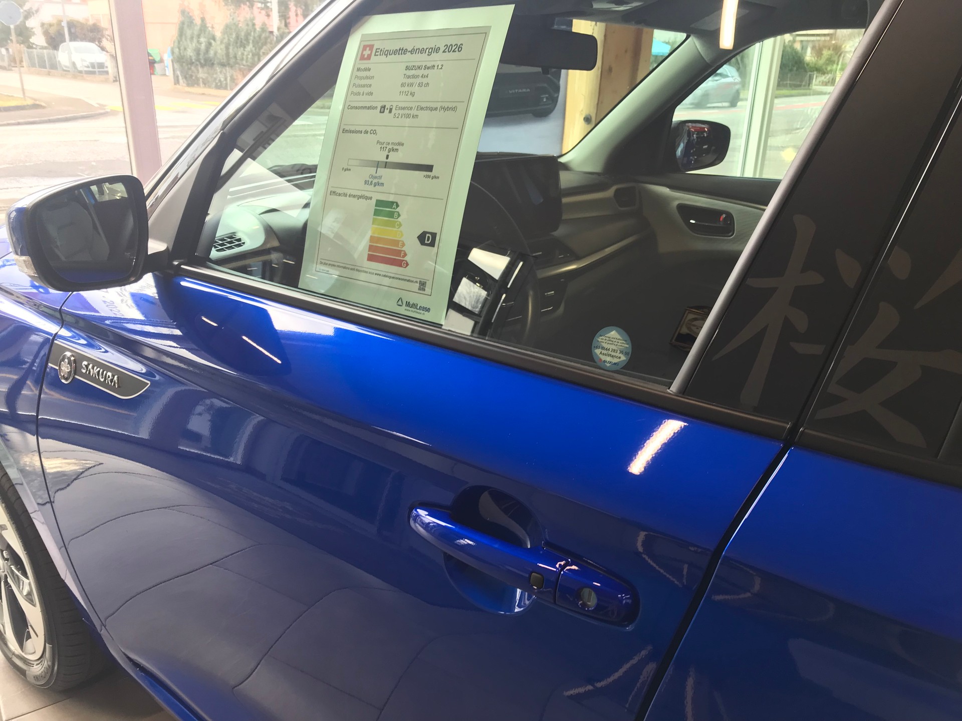 SUZUKI Swift 1.2 Sakura Top Hybrid 4x4-image-1