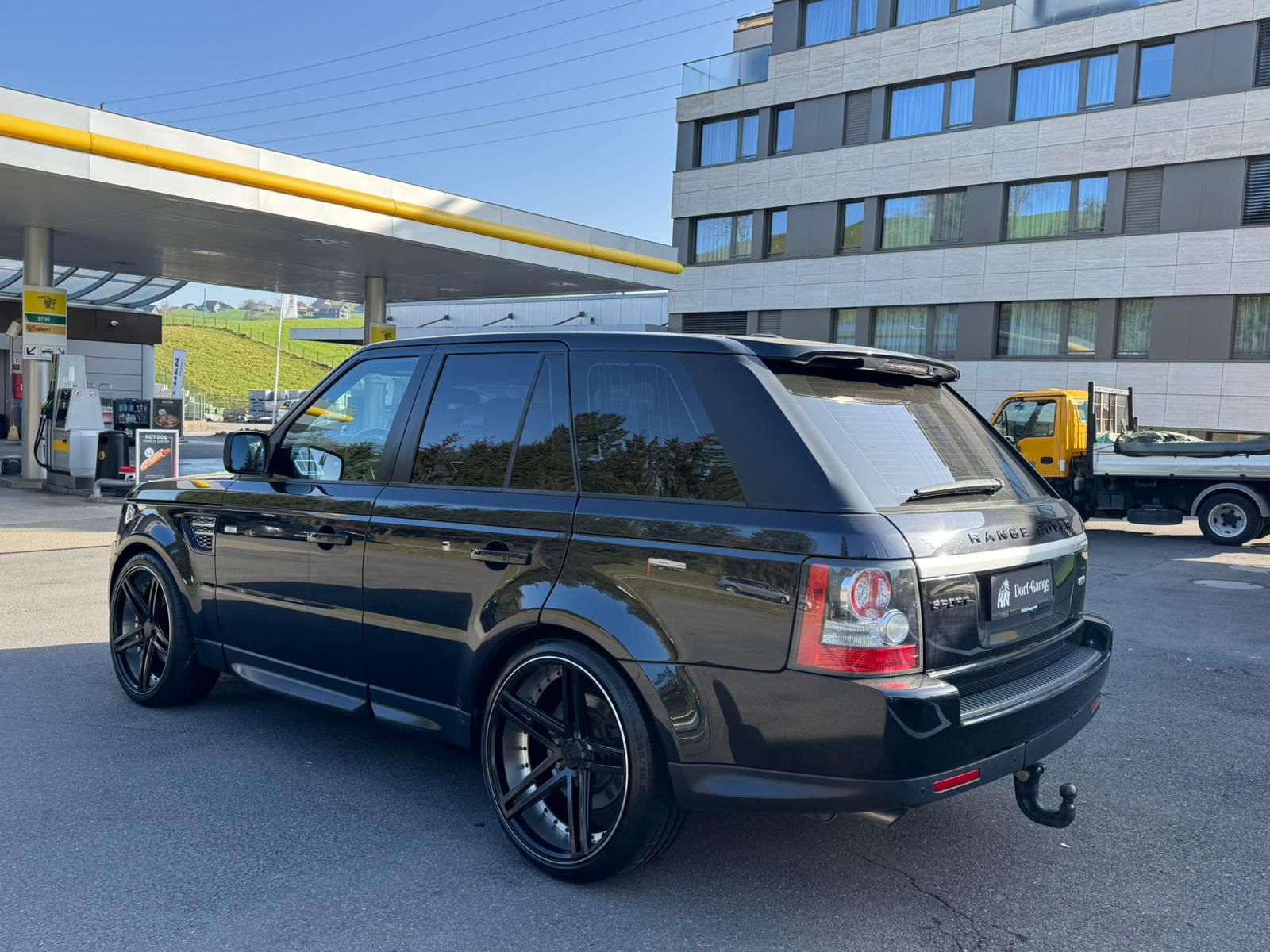 LAND ROVER Range Rover Sport 3.0 TDV6 Autobiography Automatic-image-5