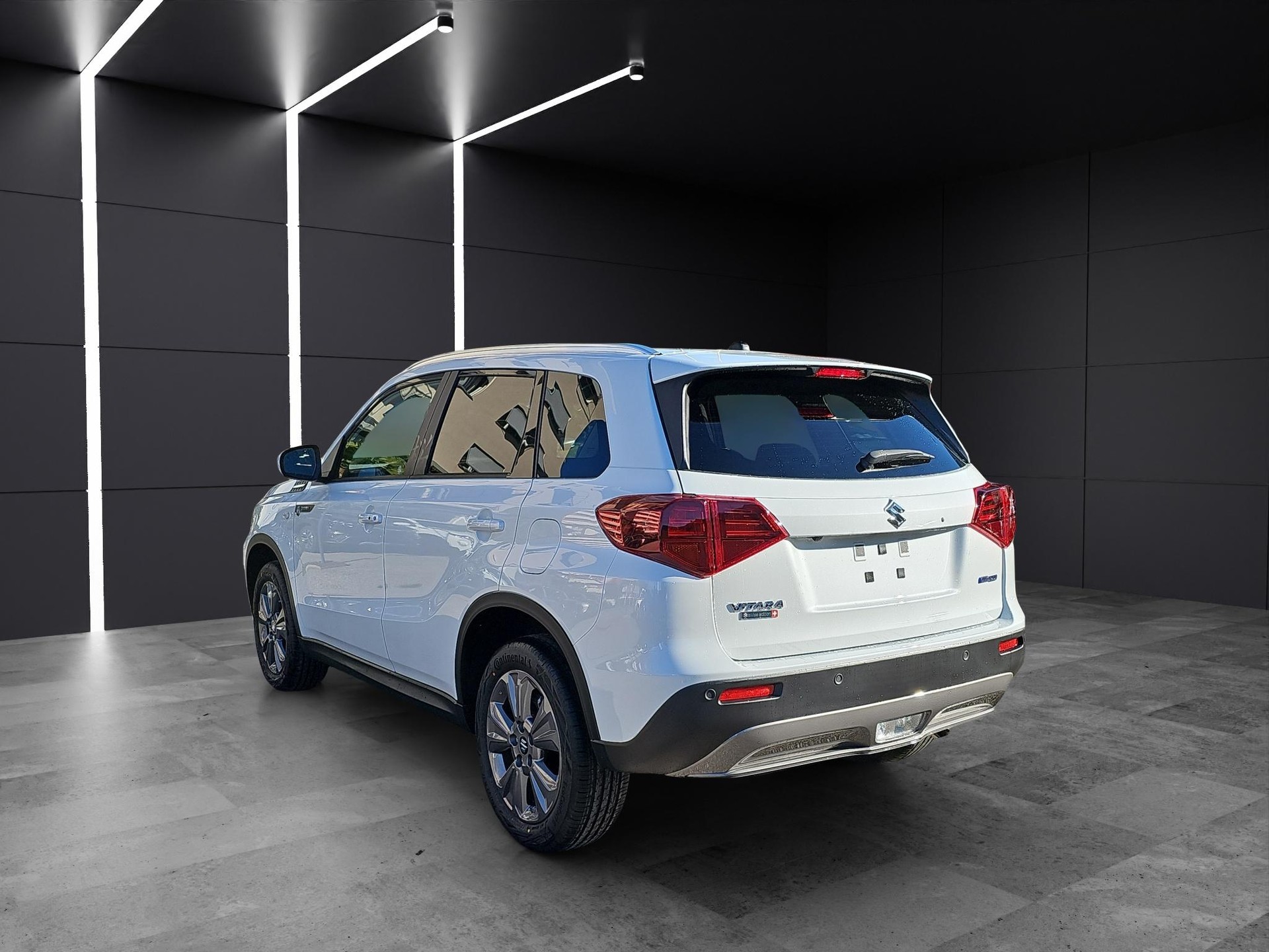SUZUKI Vitara 1.4 T Sakura Hybrid 4x4-image-2