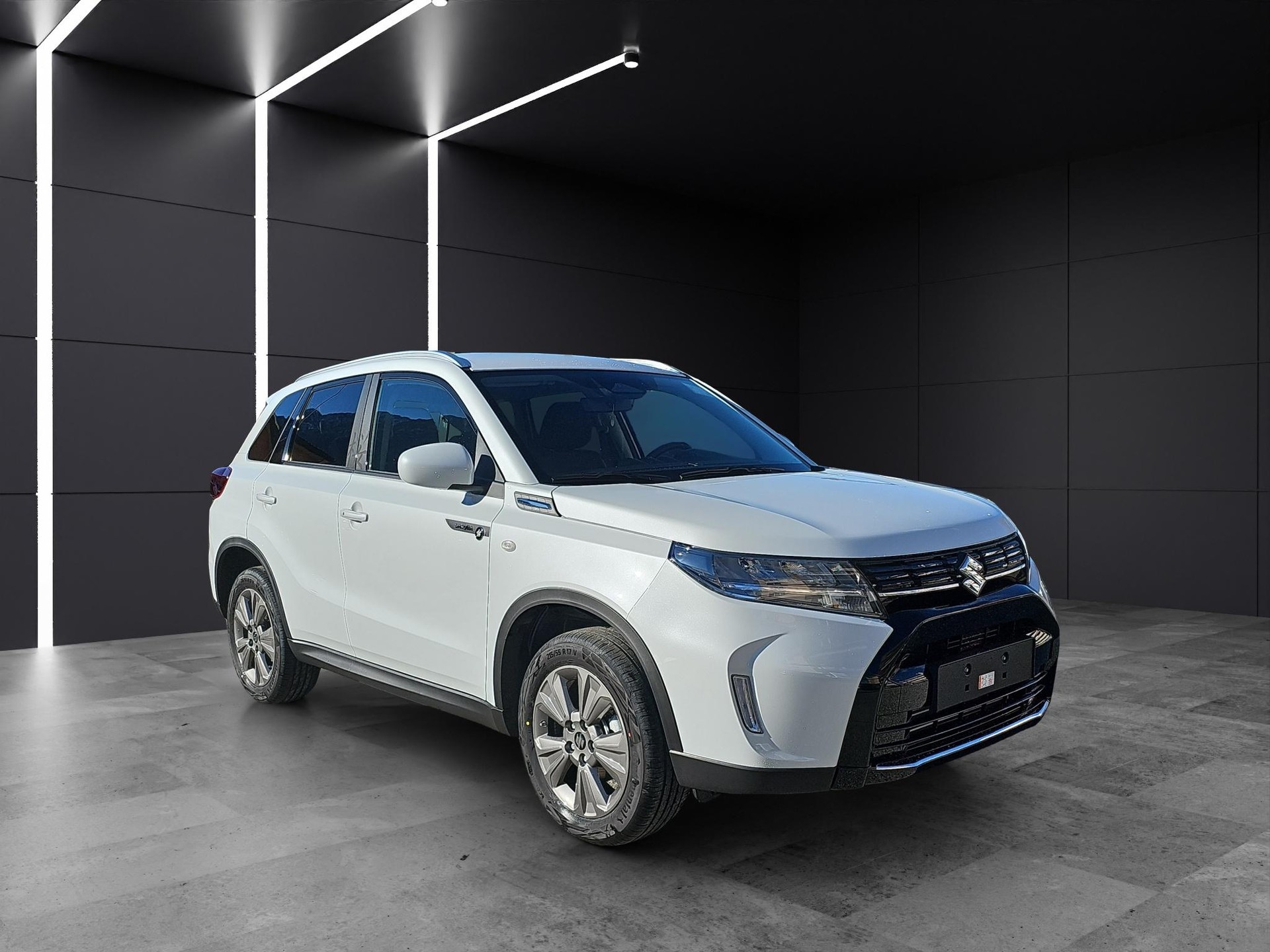 SUZUKI Vitara 1.4 T Sakura Hybrid 4x4-image-6