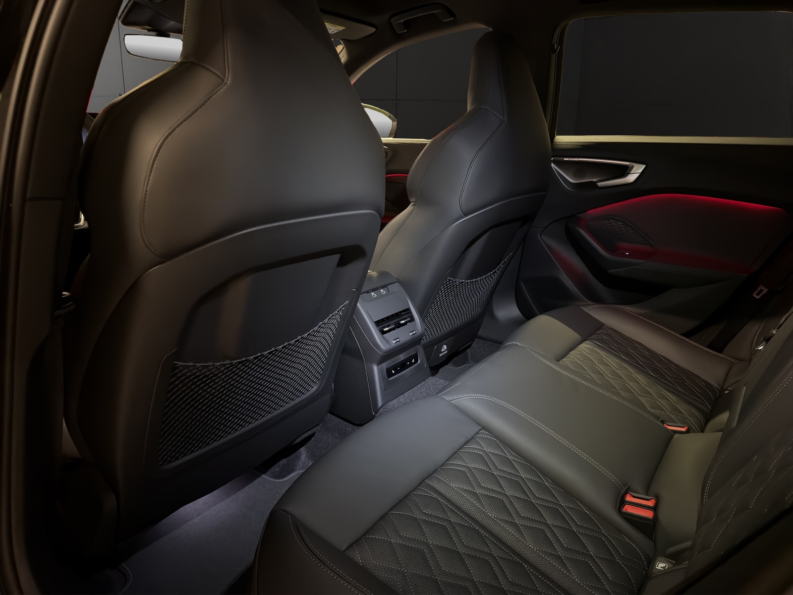 AUDI S5 Avant TFSI quattro S tronic-image-17