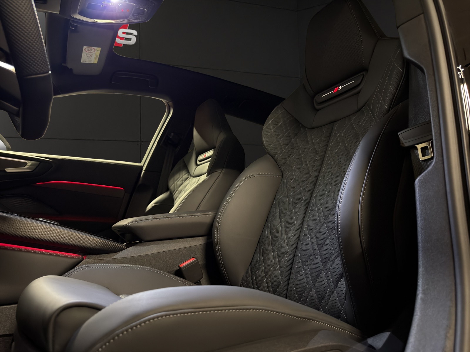 AUDI S5 Avant TFSI quattro S tronic-image-22