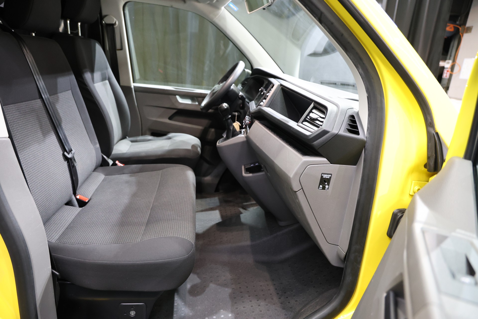 VW T6.1 2.0 TDI 4Motion EXTRA LANG BOTT Klima-image-6