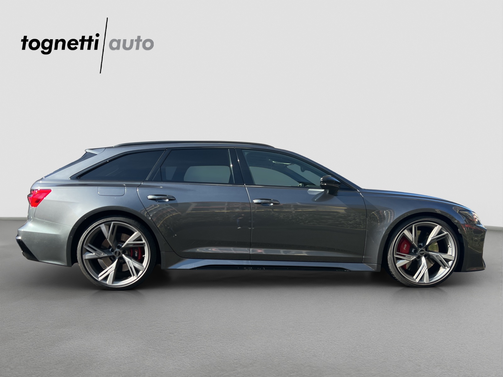 AUDI RS6 Avant 4.0 TFSI V8 quattro-image-1