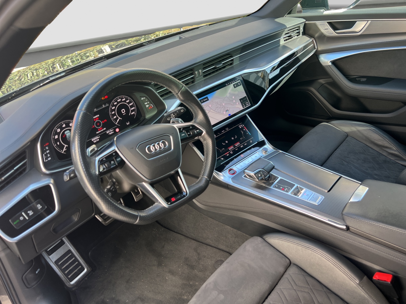 AUDI RS6 Avant 4.0 TFSI V8 quattro-image-6