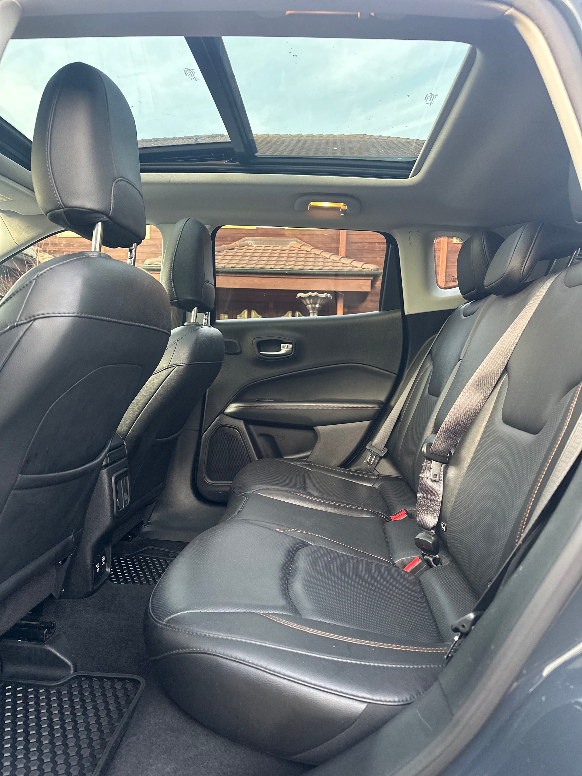 JEEP Compass 1.4 Turbo Limited AWD 9ATX-image-7