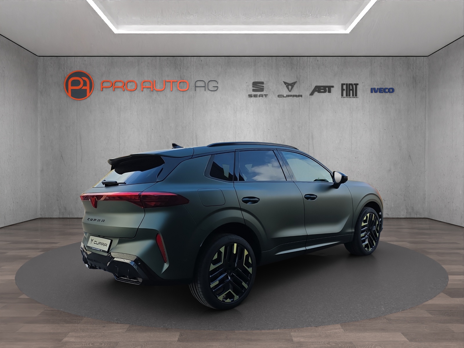CUPRA Terramar 2.0 TSI DSG 4Drive VZ Tribe Edition "Grün Matt"-image-4