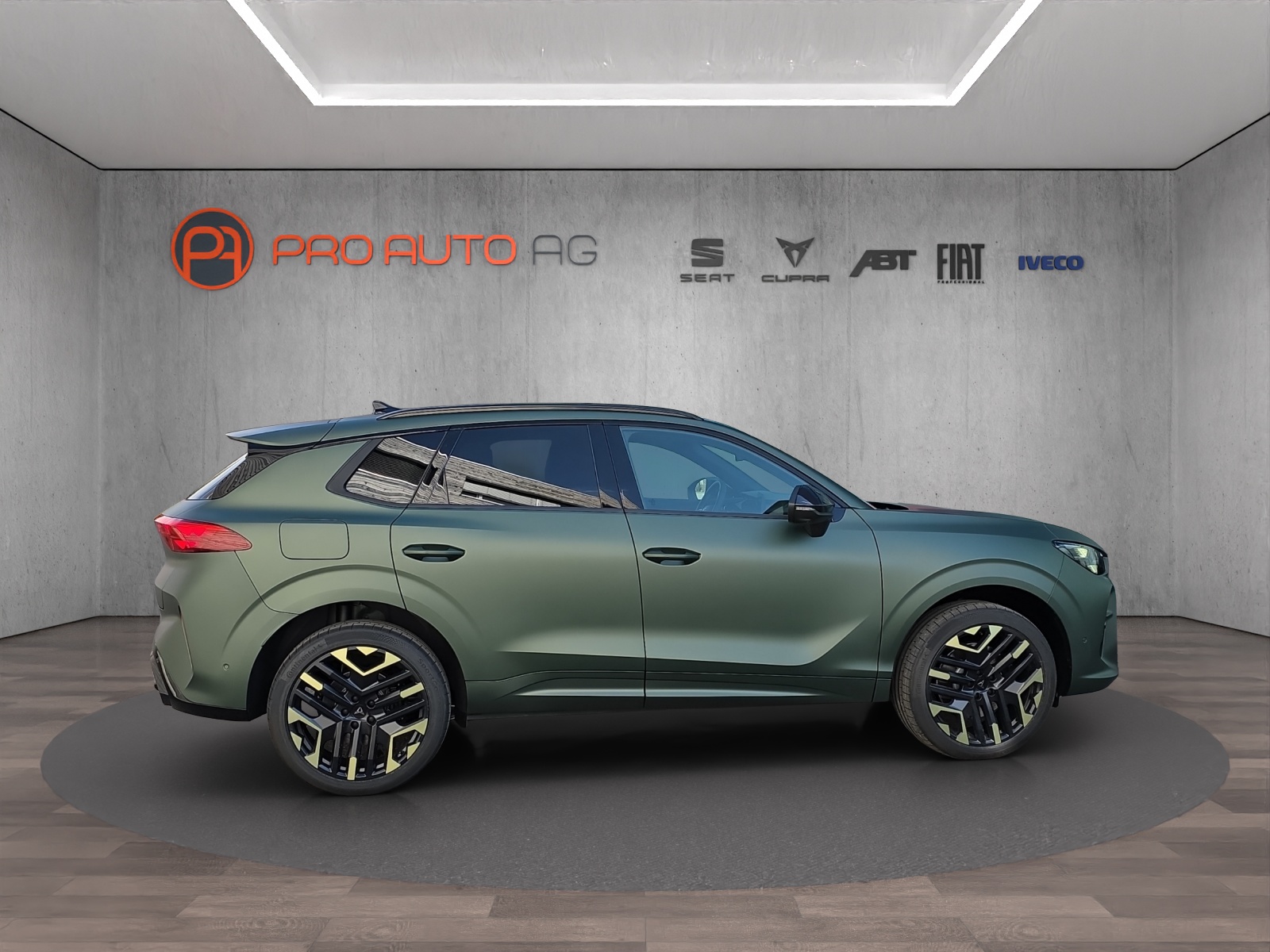 CUPRA Terramar 2.0 TSI DSG 4Drive VZ Tribe Edition "Grün Matt"-image-5
