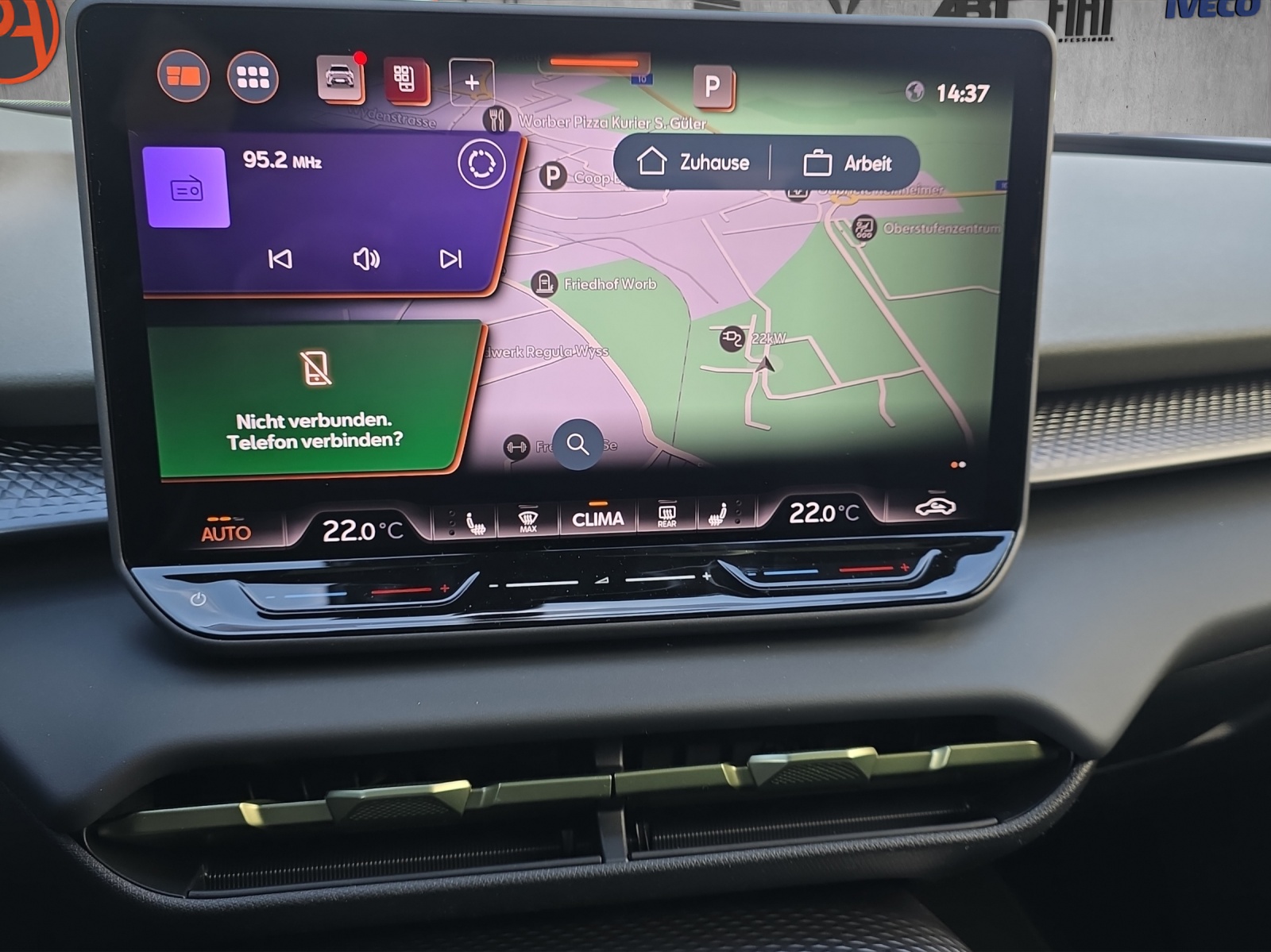 CUPRA Terramar 2.0 TSI DSG 4Drive VZ Tribe Edition "Grün Matt"-image-9