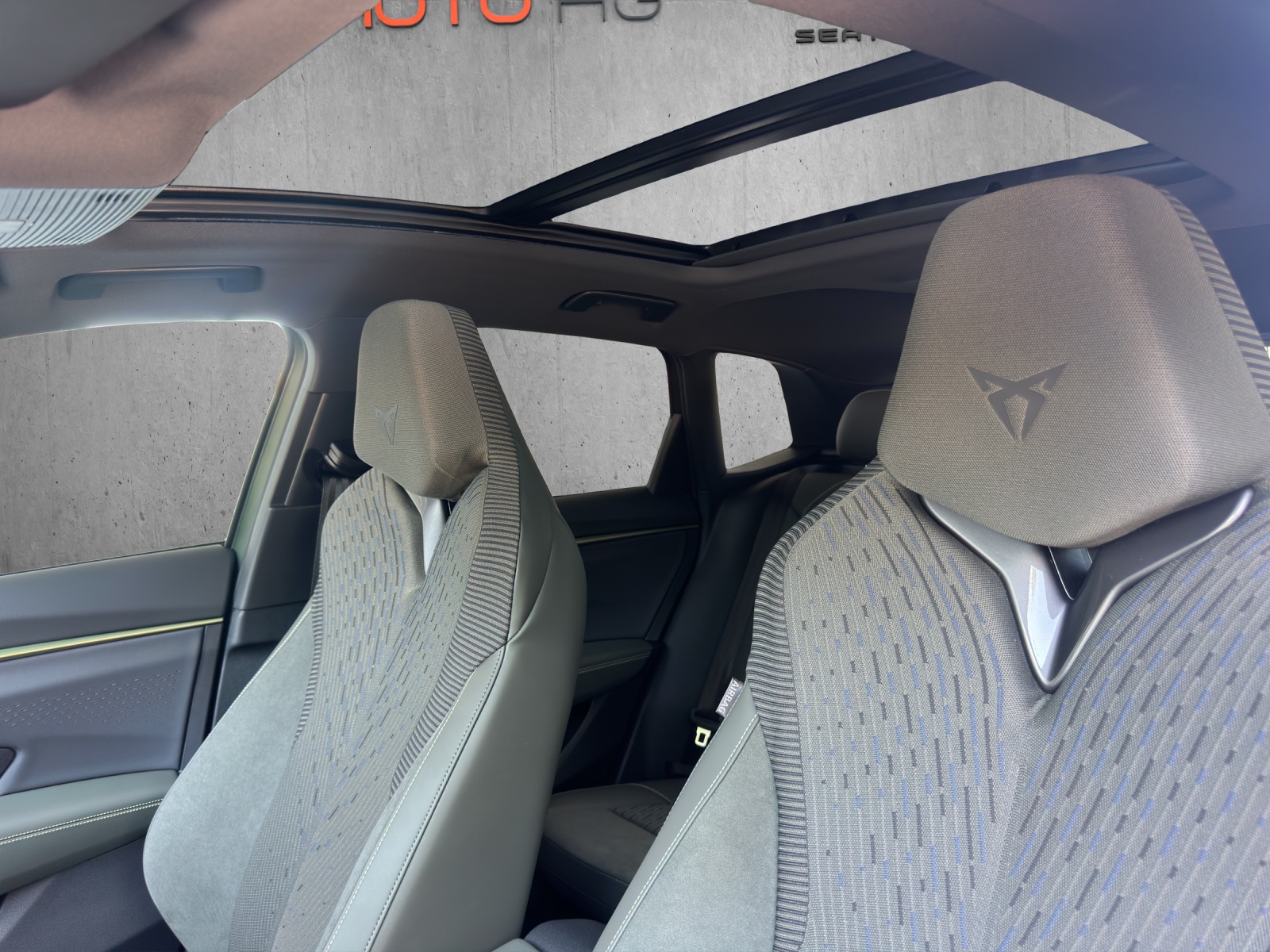 CUPRA Terramar 2.0 TSI DSG 4Drive VZ Tribe Edition "Grün Matt" Umbau-image-13