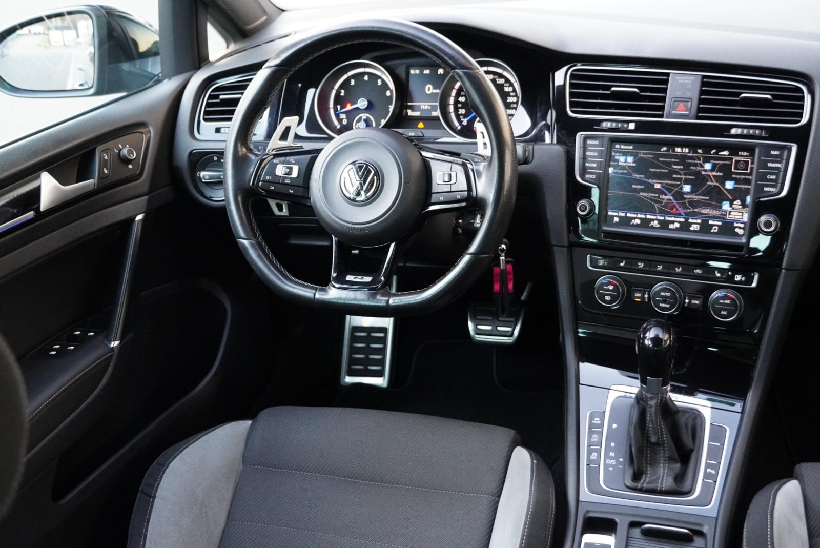 VW Golf 2.0 TSI R 4Motion DSG-image-15