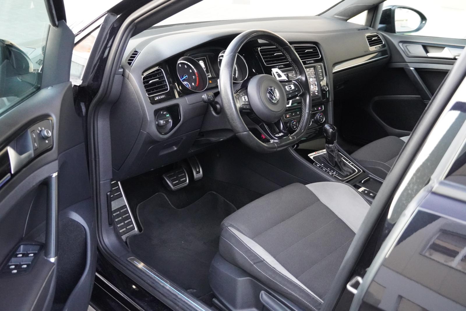 VW Golf 2.0 TSI R 4Motion DSG-image-17