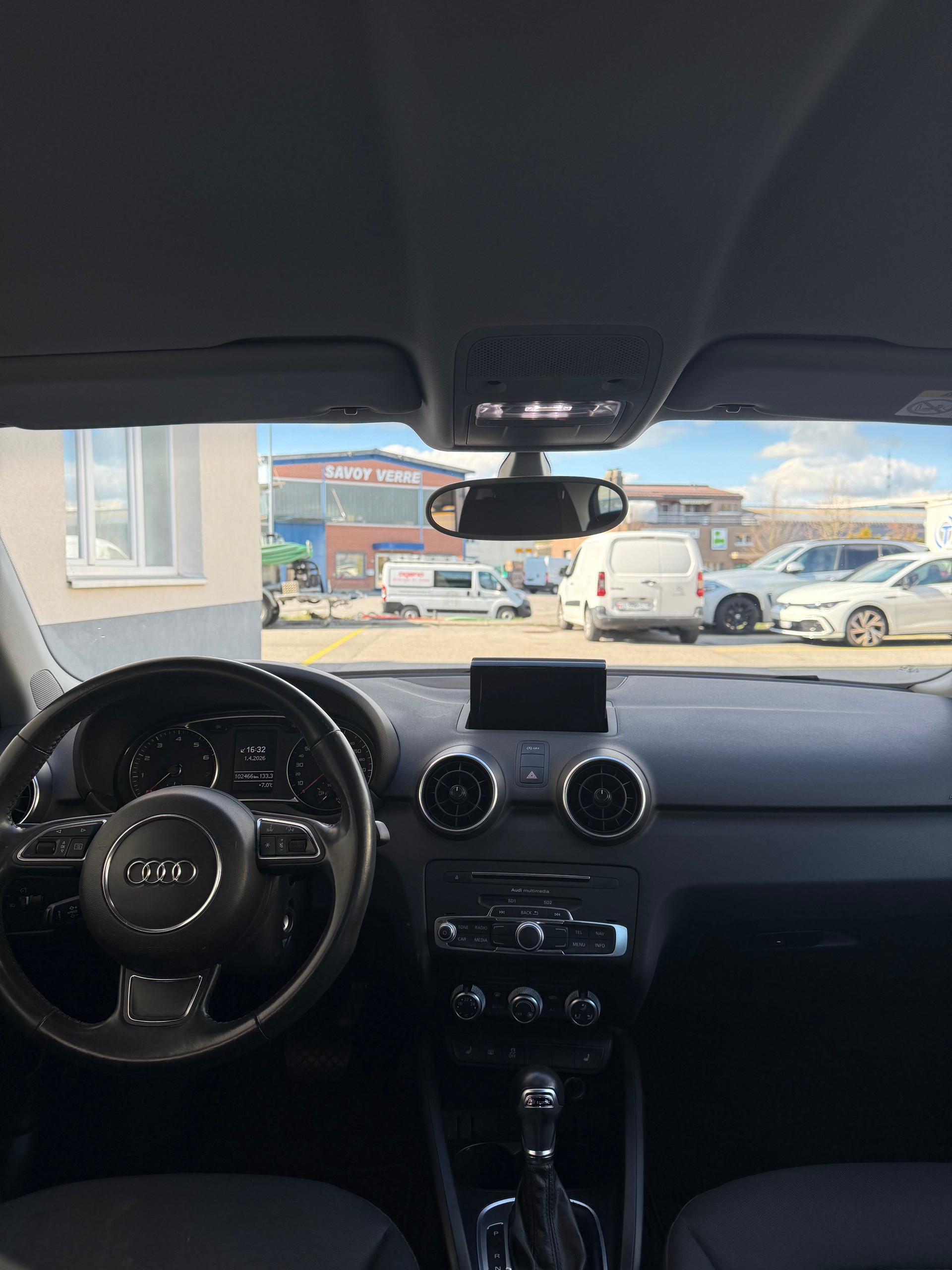AUDI A1 Sportback 1.4 TFSI Sport S-tronic-image-9