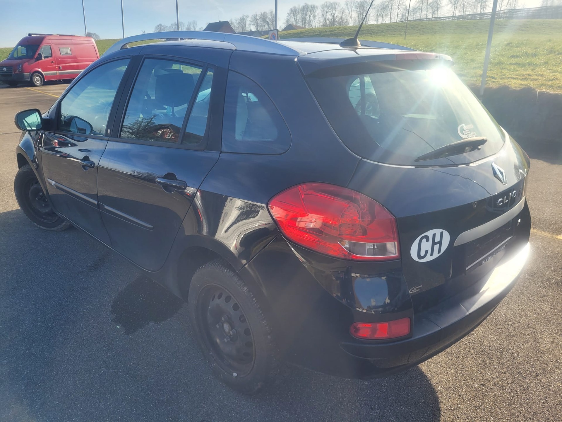RENAULT Clio Grandtour 1.2 16V Turbo 20th Edition-image-6