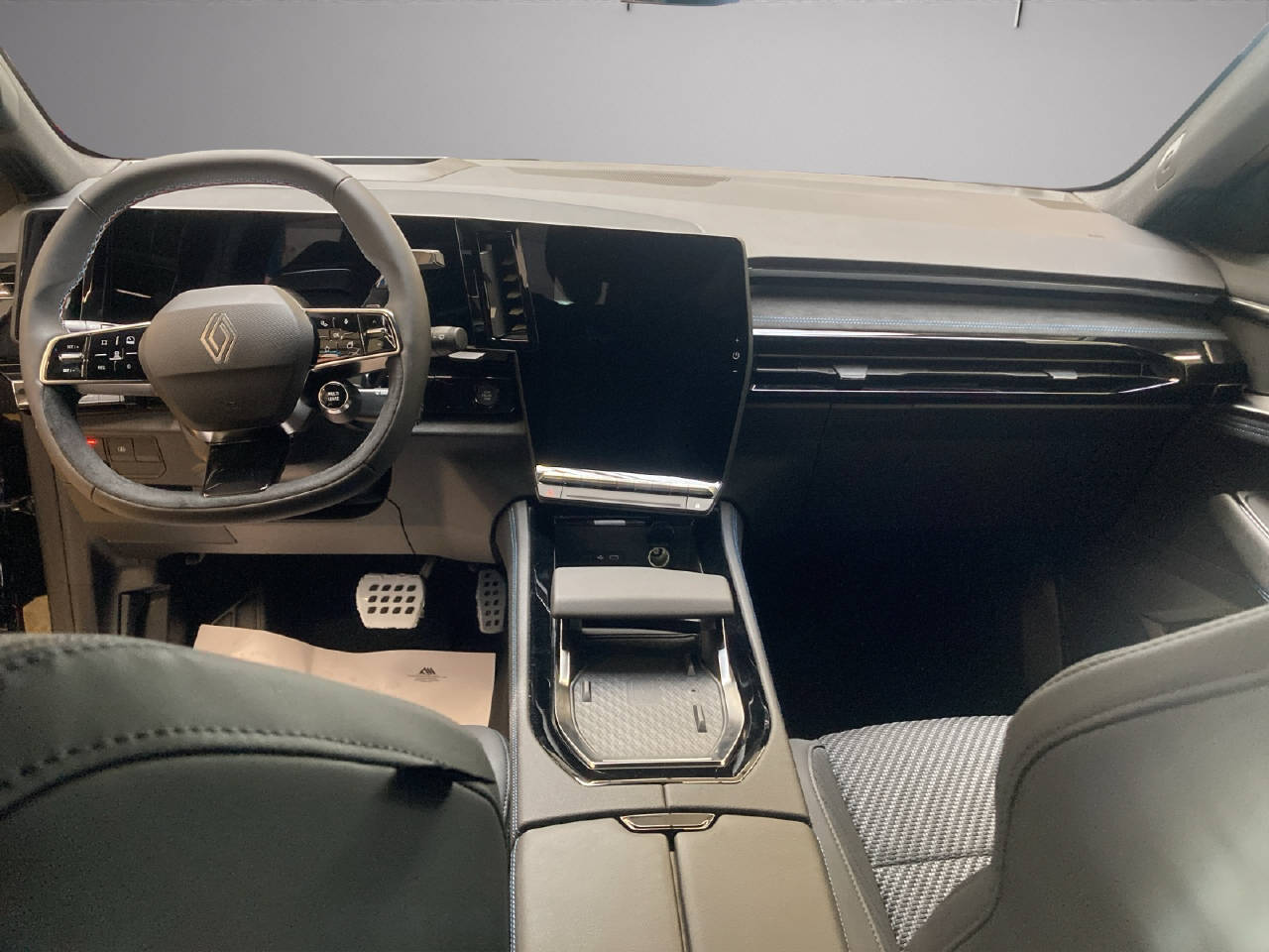 RENAULT Austral 1.2 E-Tech esprit Alpine-image-7