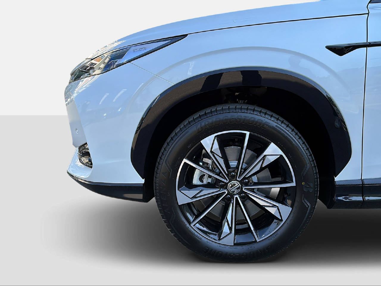 MG HS 1.5 Hybrid Luxury-image-9