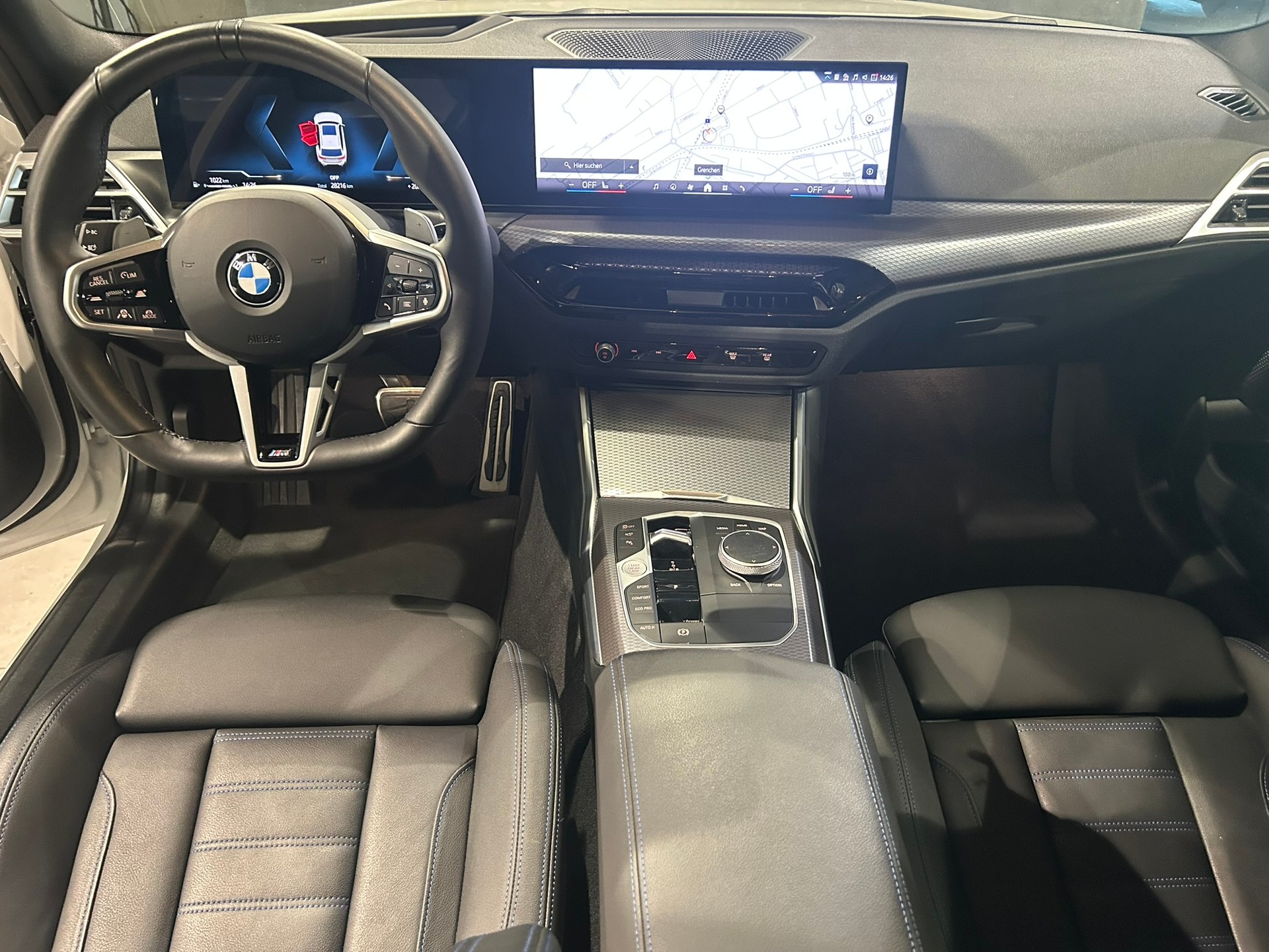 BMW 320d xDrive 48V Touring Steptronic M Sport-image-24
