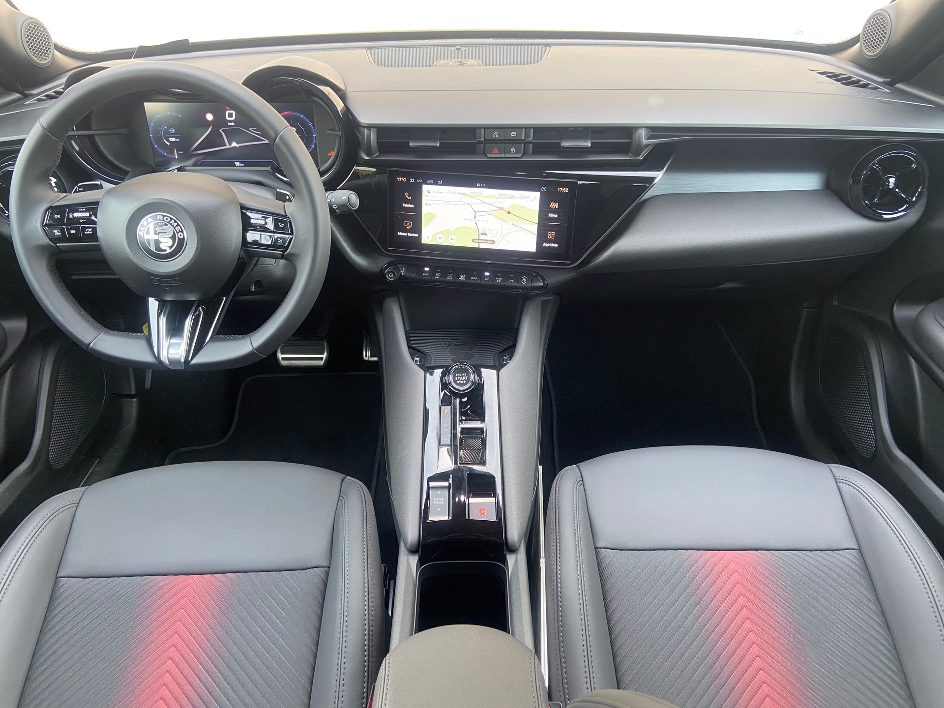 ALFA ROMEO Junior 1.2 48V Hybrid Speciale-image-3