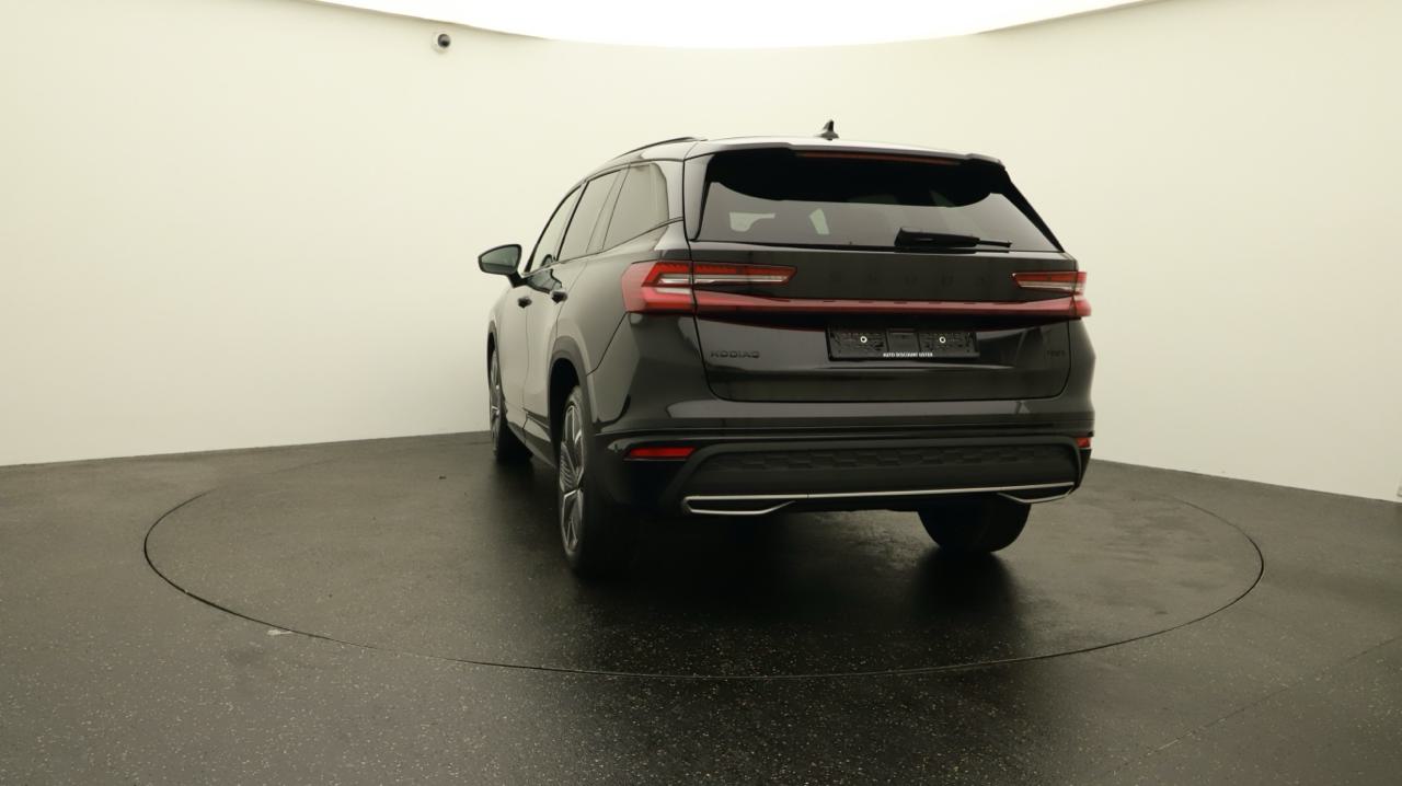 SKODA Kodiaq 2.0 TDI Sportline 4x4-image-3