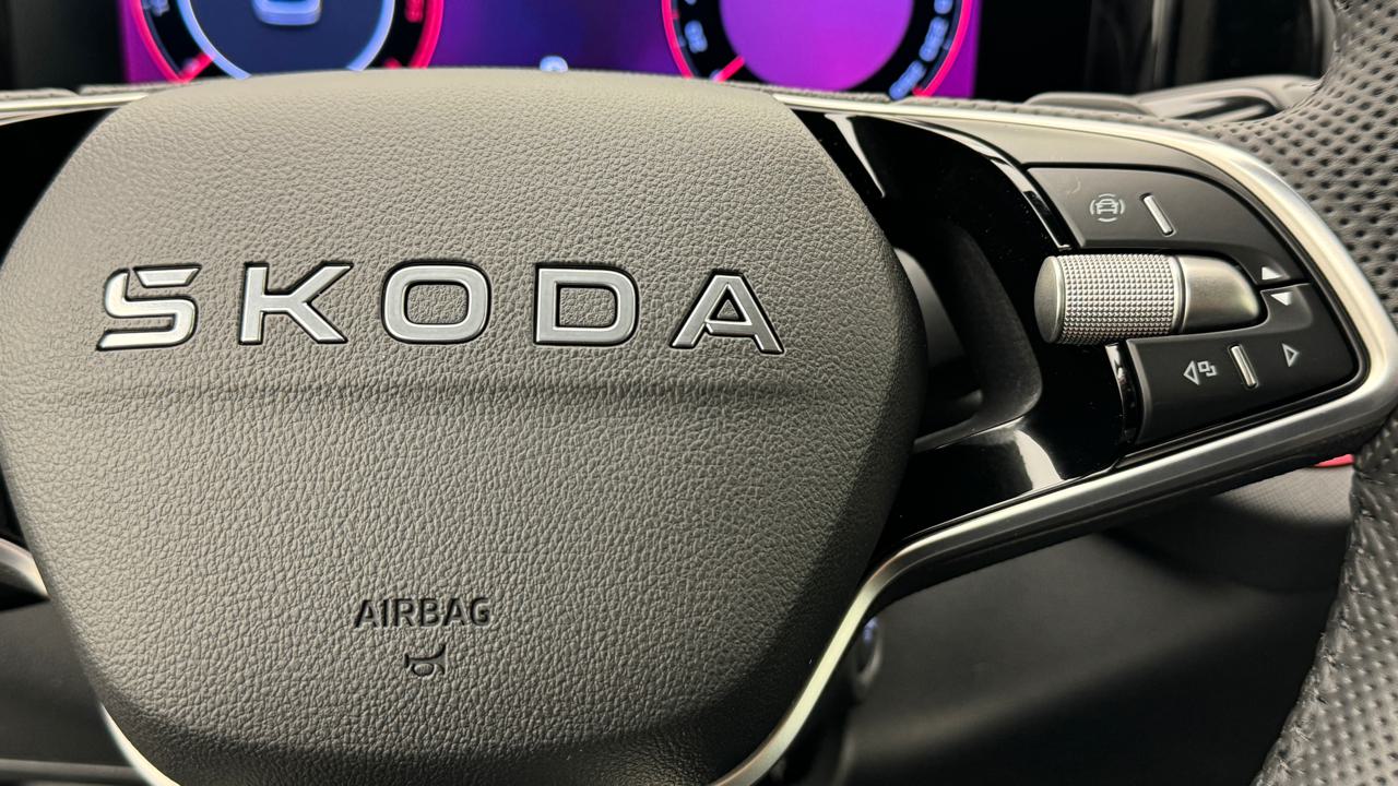 SKODA Kodiaq 2.0 TDI Sportline 4x4-image-9