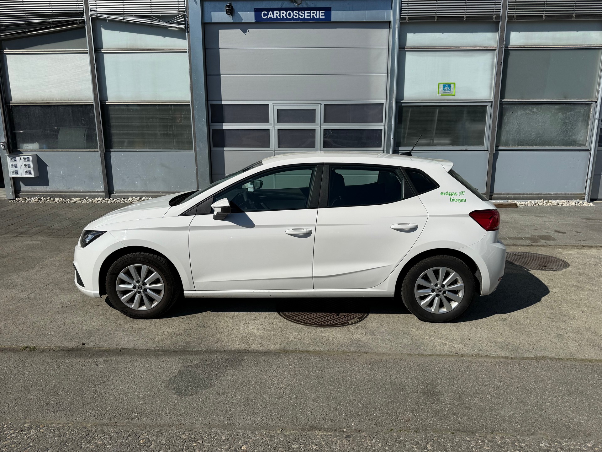 SEAT Ibiza 1.0 TGI CNG Last Edition-image-4