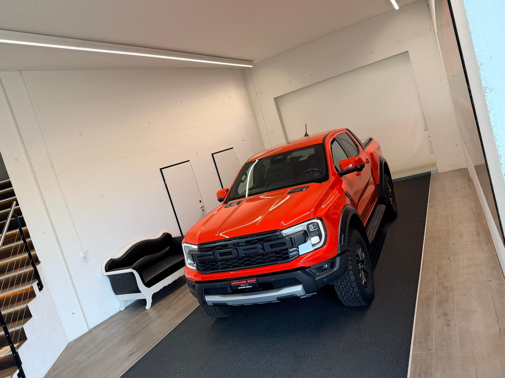 FORD Ranger Raptor 3.0 Eco Boost 4x4 A-showroom-element-3
