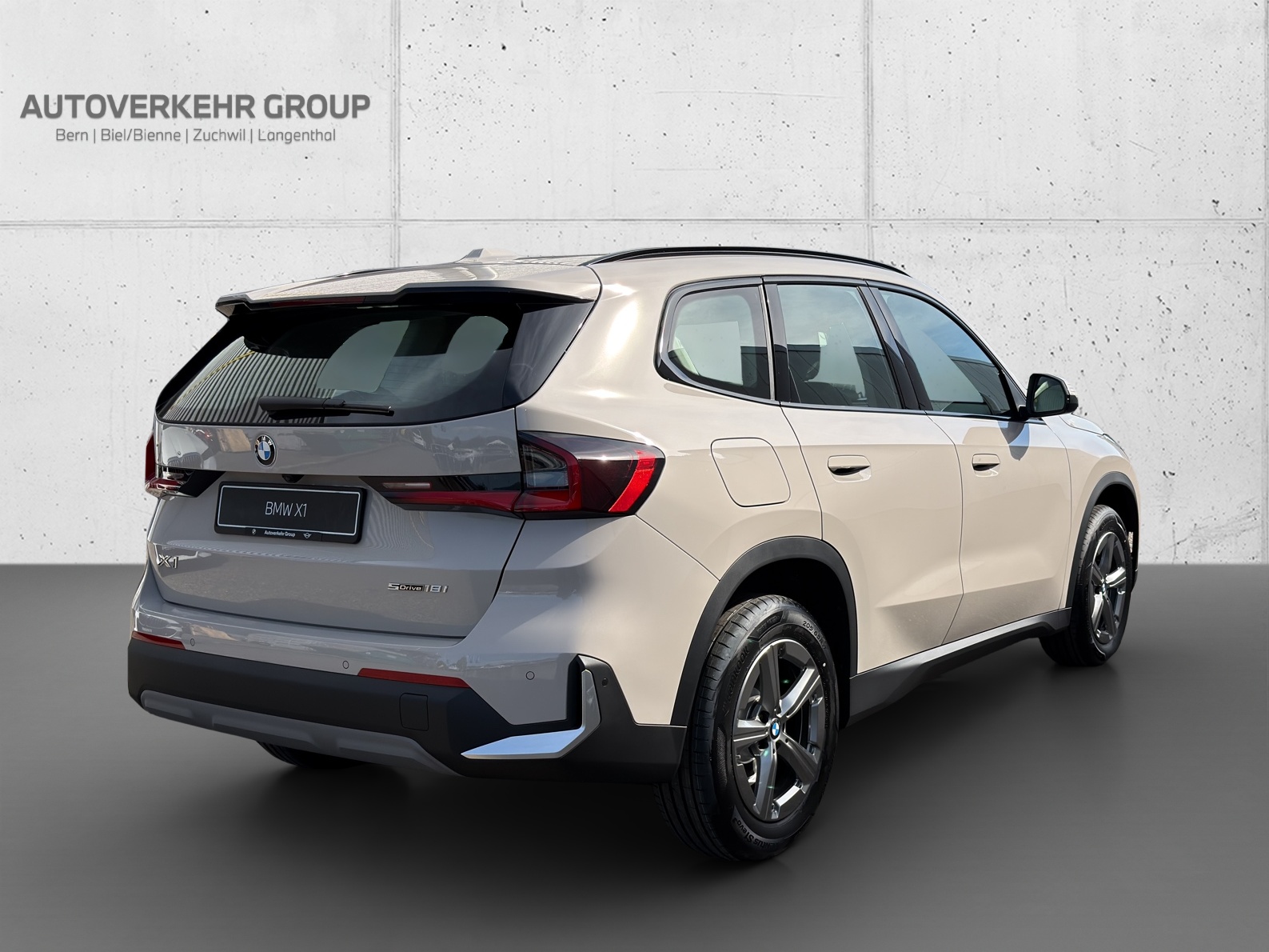 BMW X1 sDrive 18i-image-4