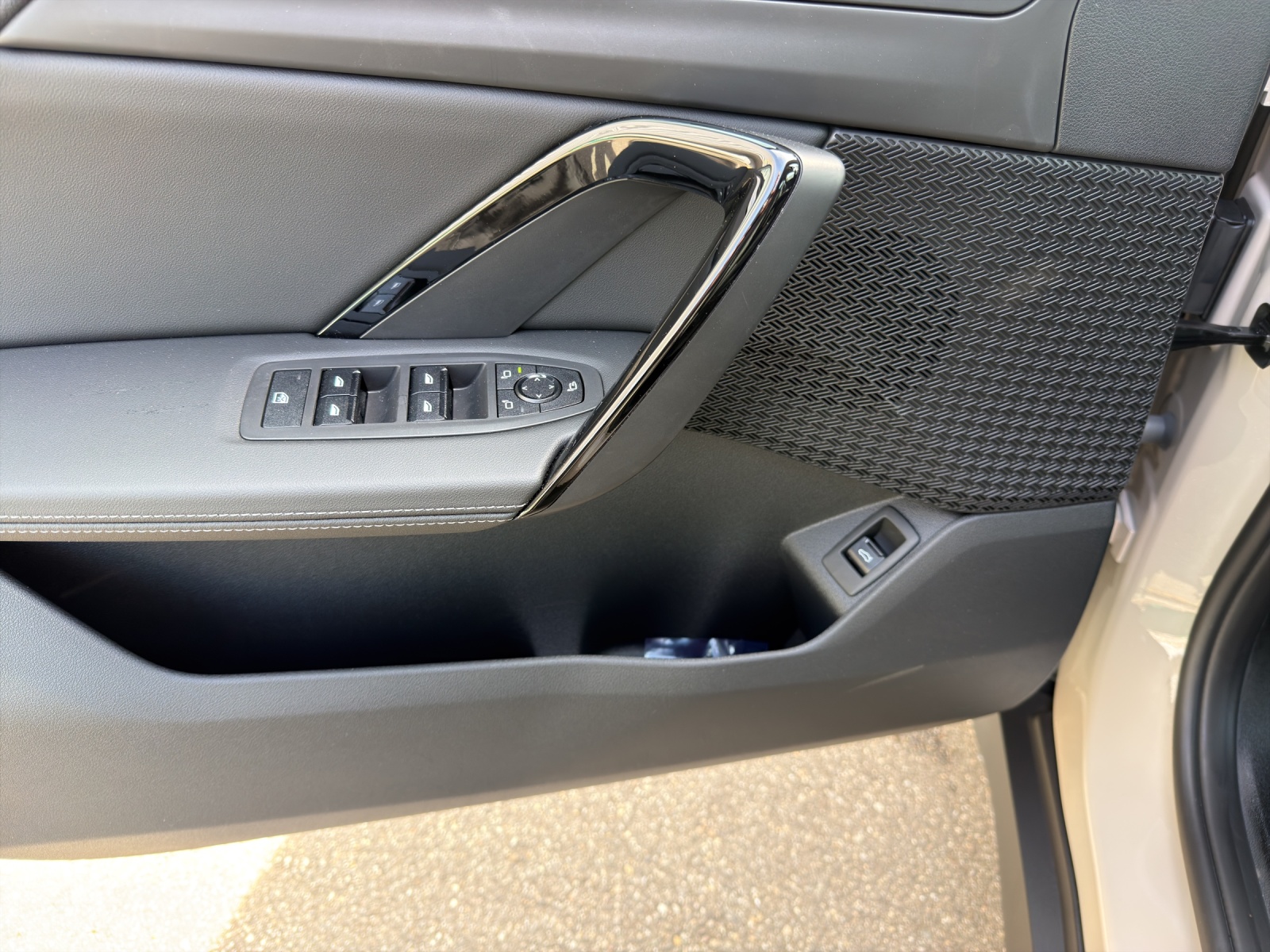 BMW X1 sDrive 18i-image-19