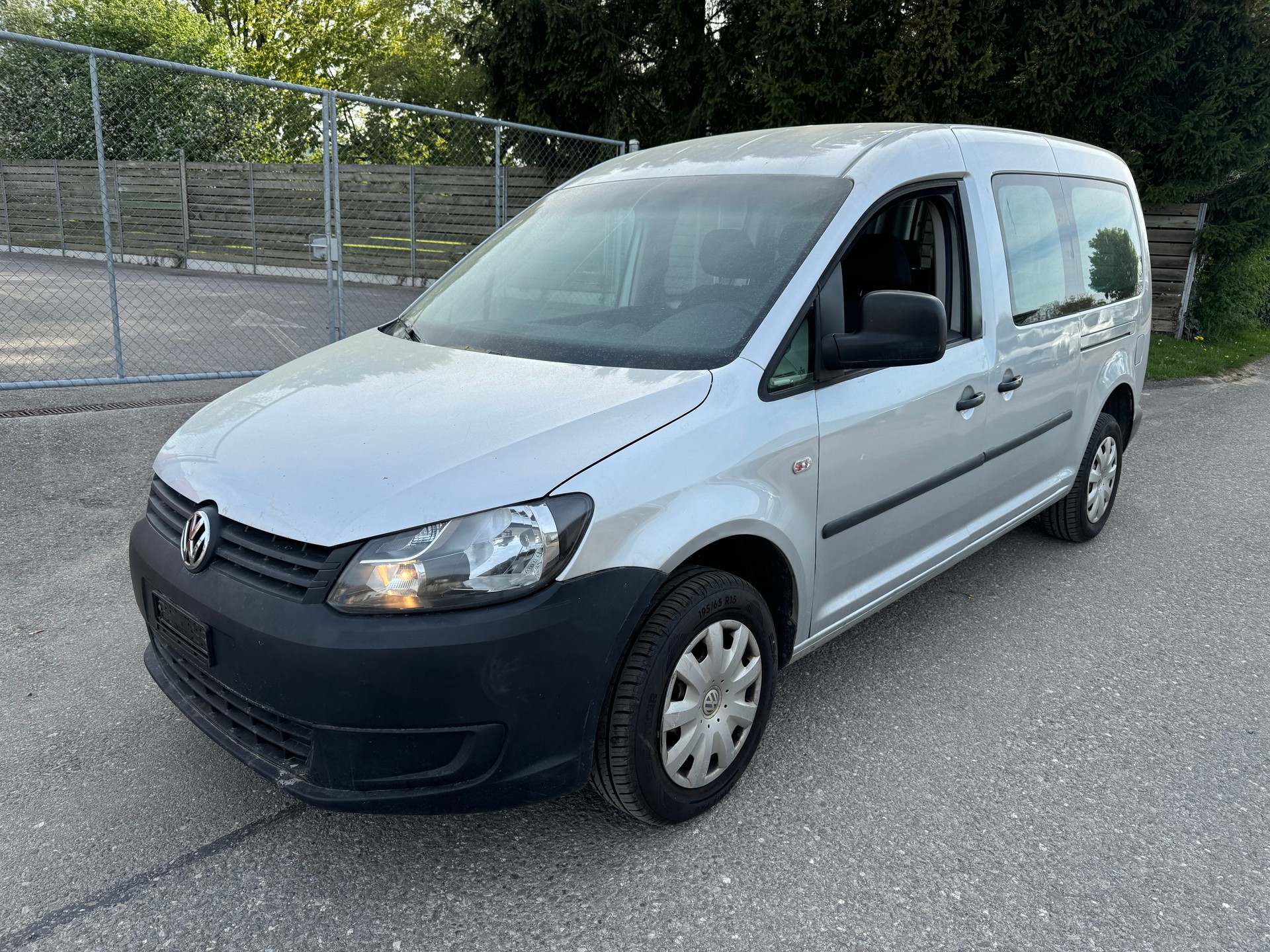 VW Caddy 1.2 TSI-image-0