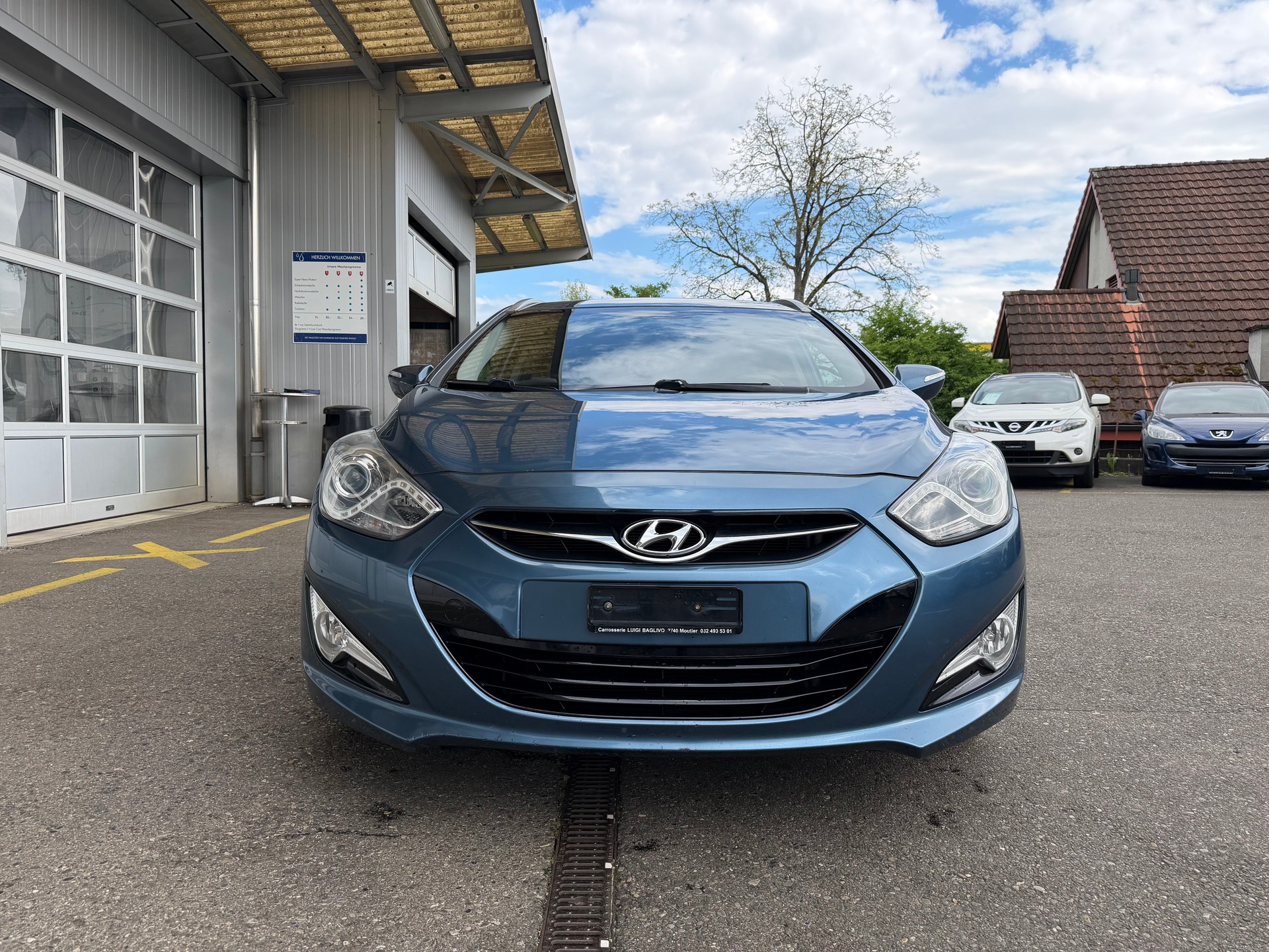 HYUNDAI i40 Wagon 2.0 GDi Style Automatic-image-1