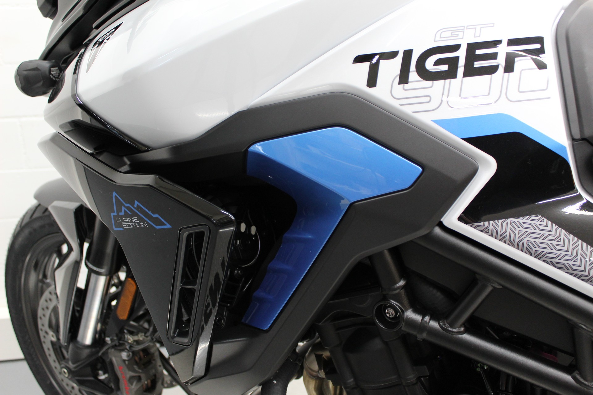 TRIUMPH Tiger 900 Alpine Edition-image-5