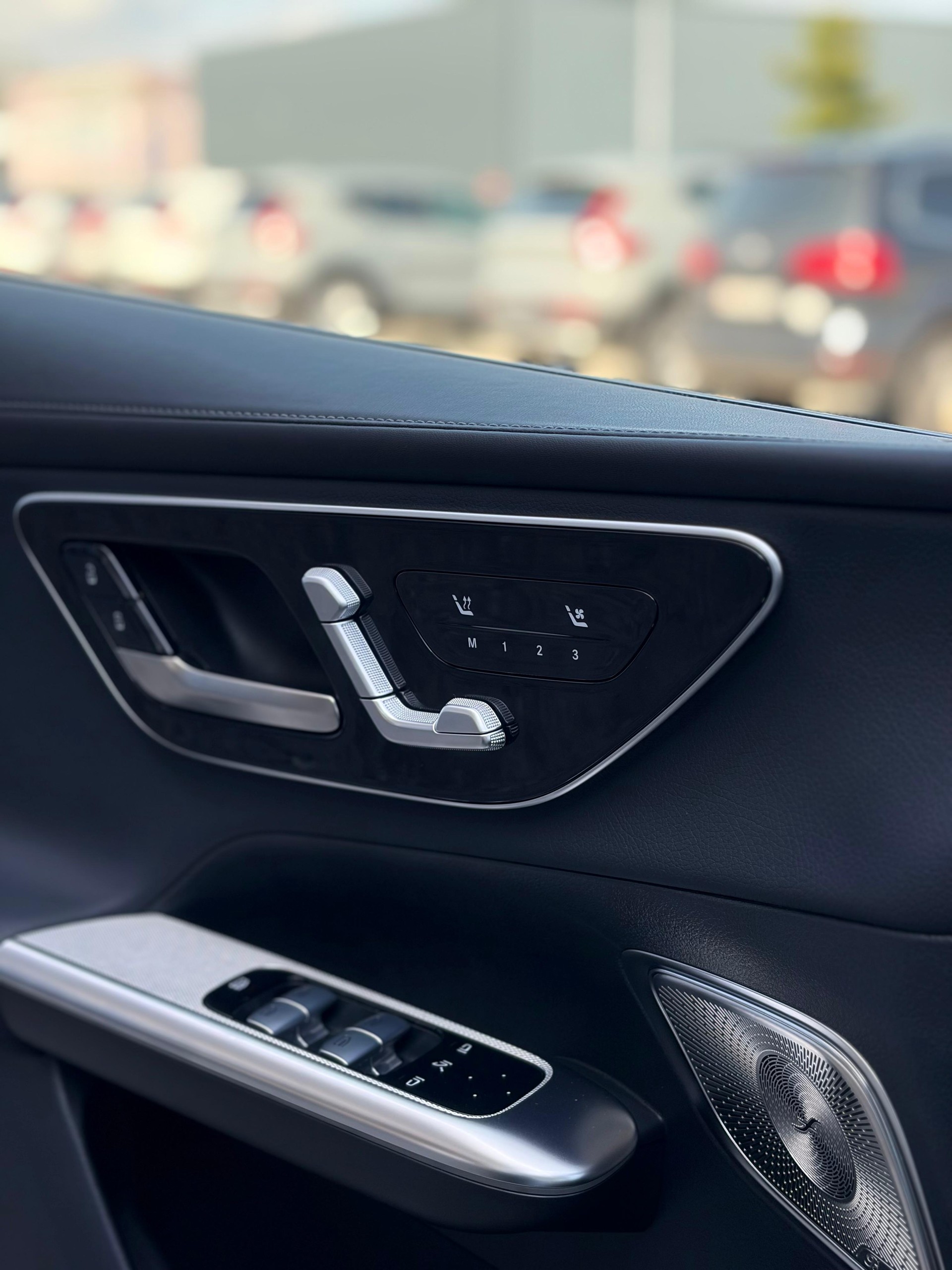 MERCEDES-BENZ Classe GLC X254 GLC 220 d AMG Line 4matic-image-12
