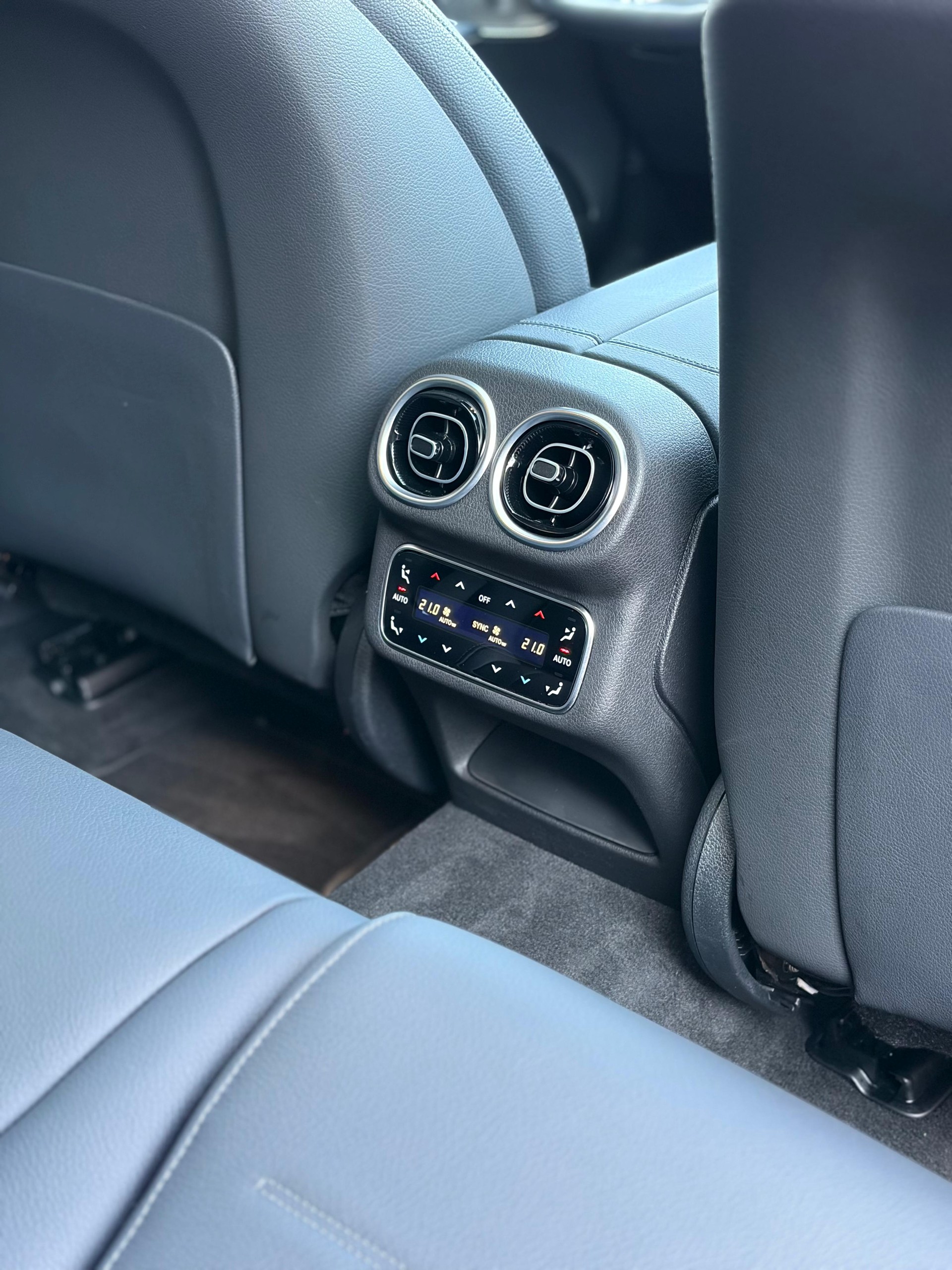 MERCEDES-BENZ Classe GLC X254 GLC 220 d AMG Line 4matic-image-15