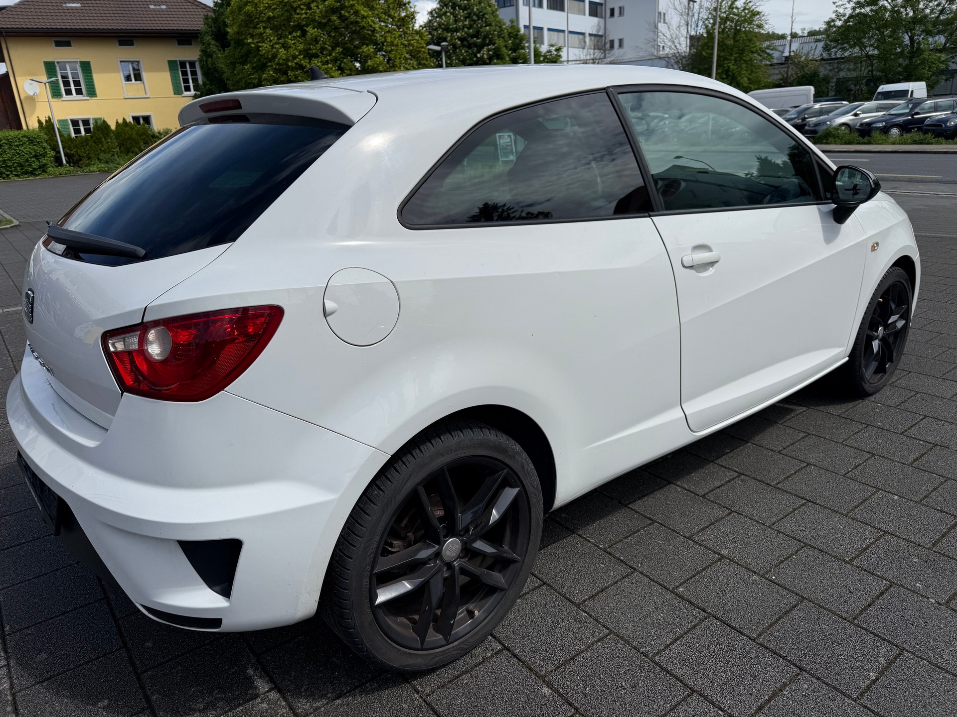 SEAT Ibiza SC 1.4 TSI Cupra DSG-image-5