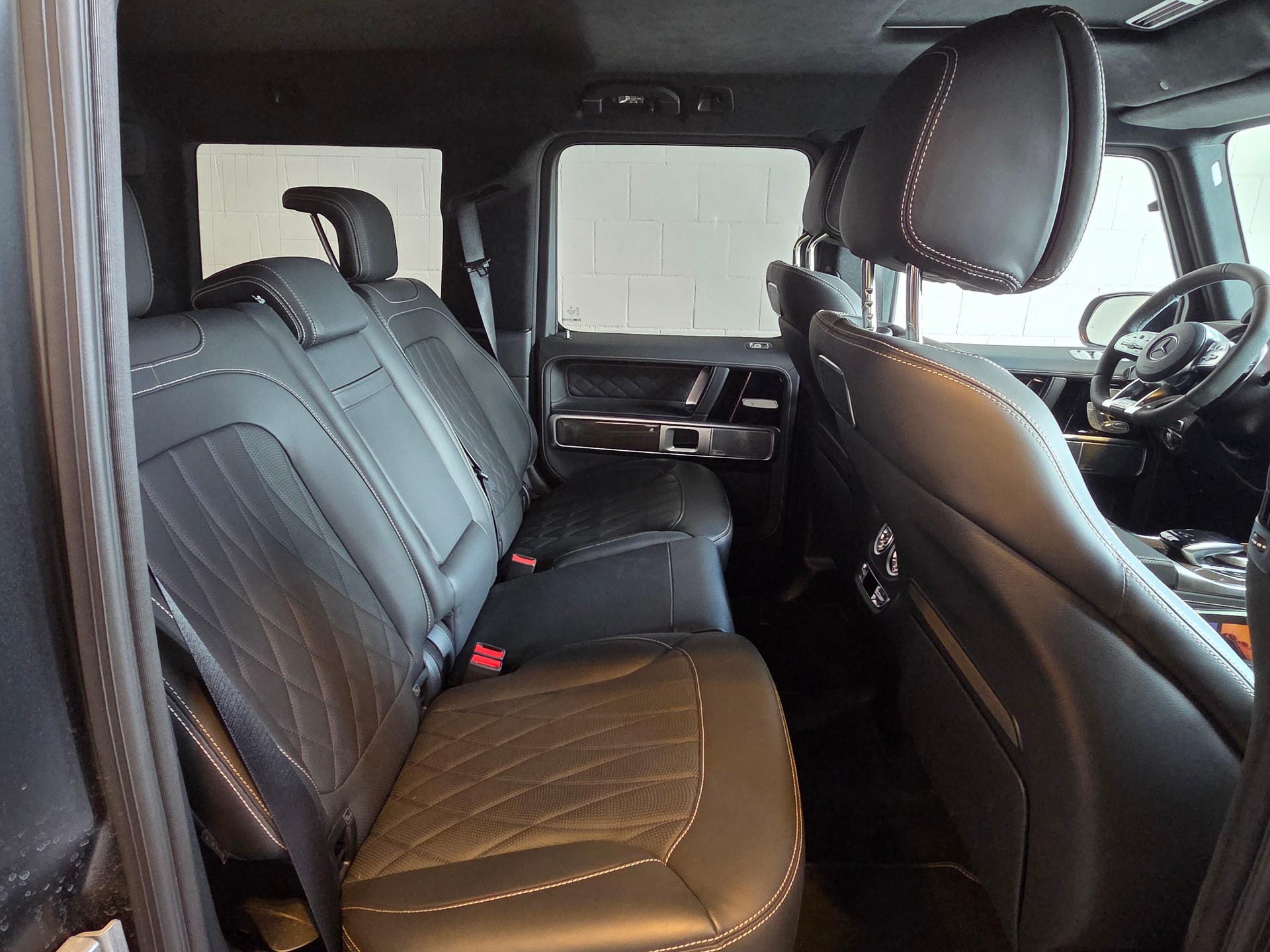 MERCEDES-BENZ G 63 AMG 9G-Tronic Grand Edition-image-21