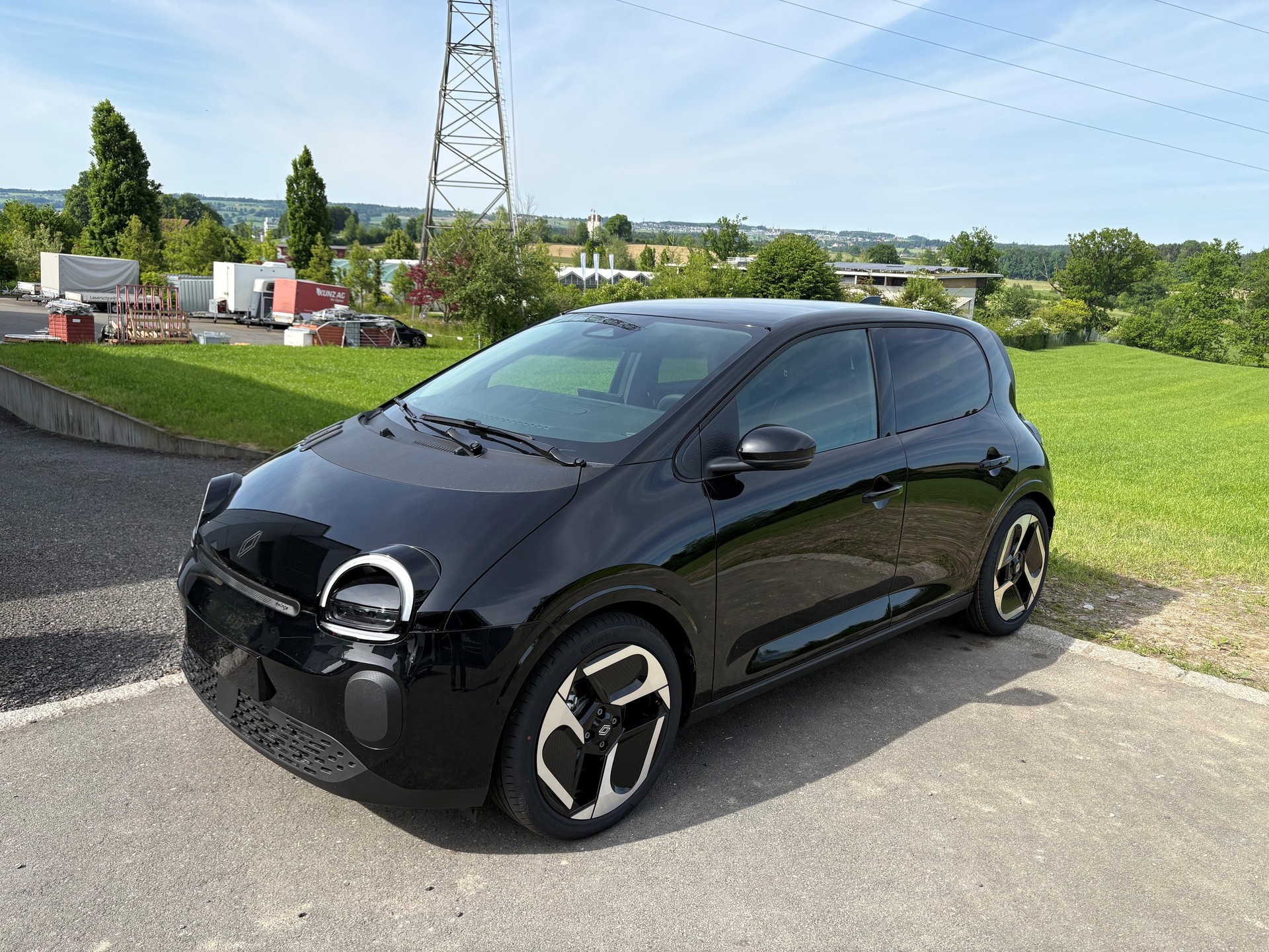 RENAULT Twingo E-Tech 27kWh Techno