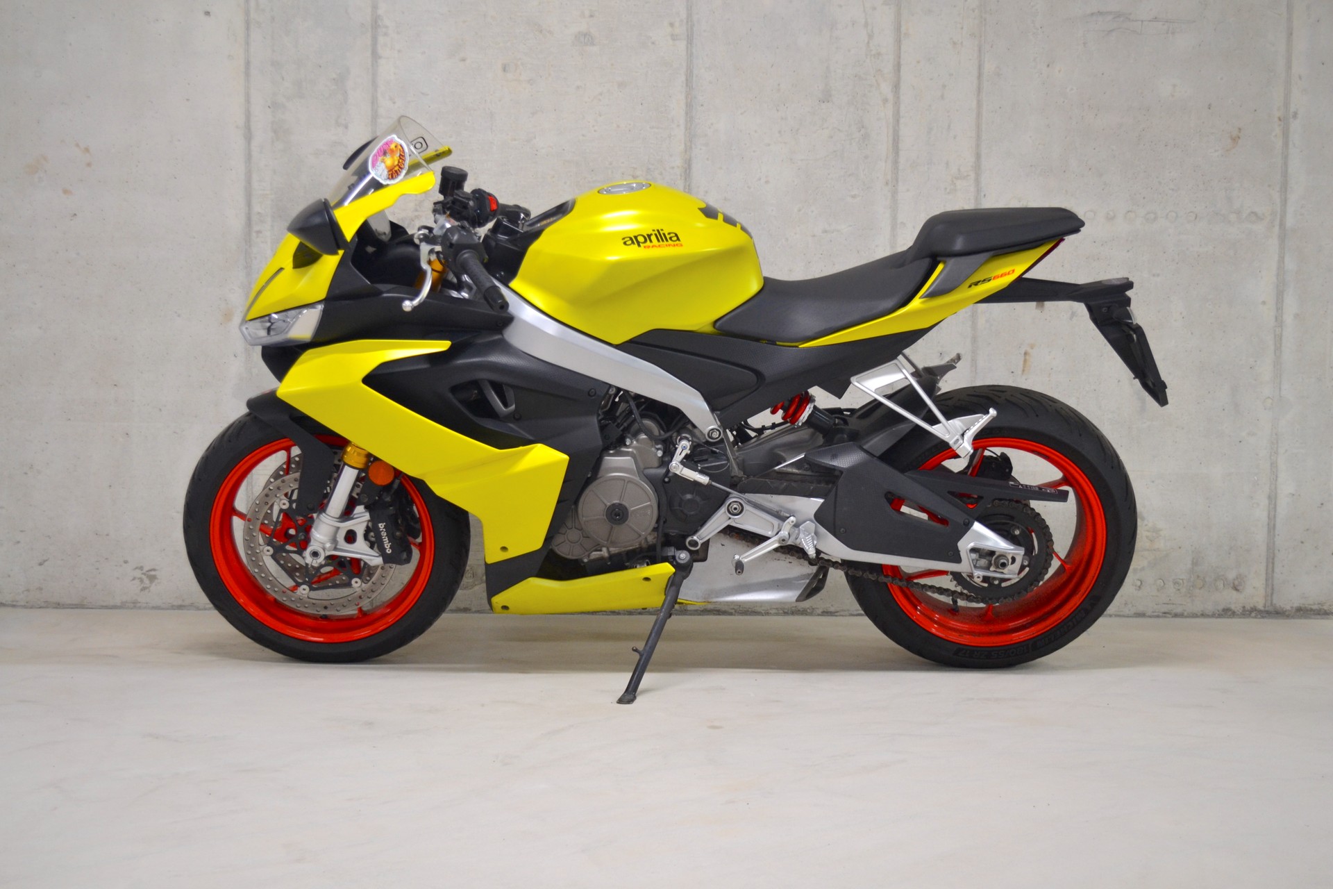 APRILIA RS 660 (35kW)-showroom-element-3