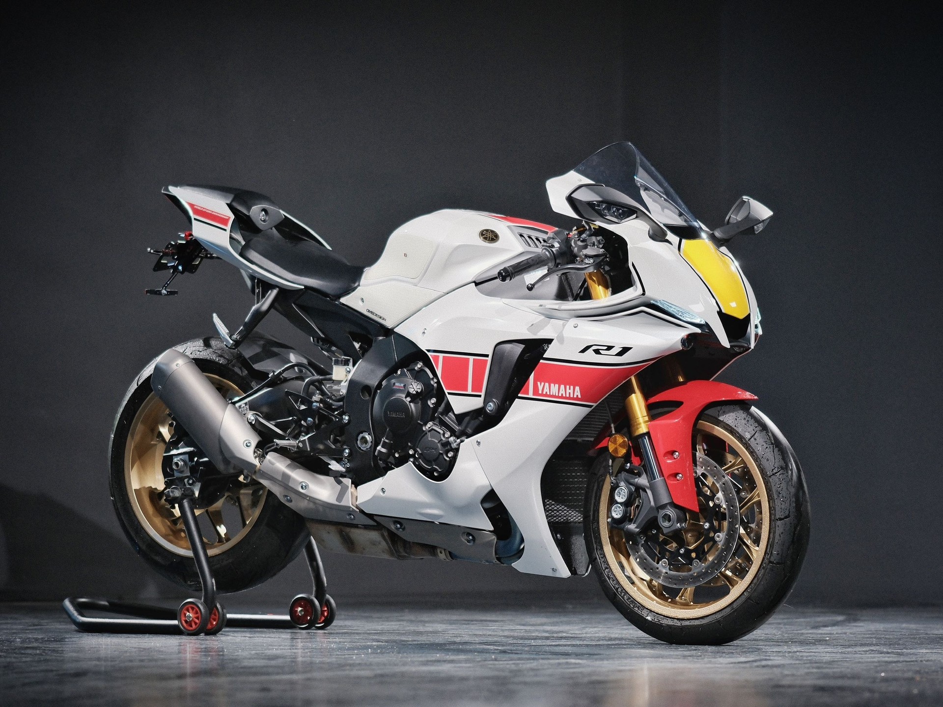 YAMAHA YZF-R1 ABS