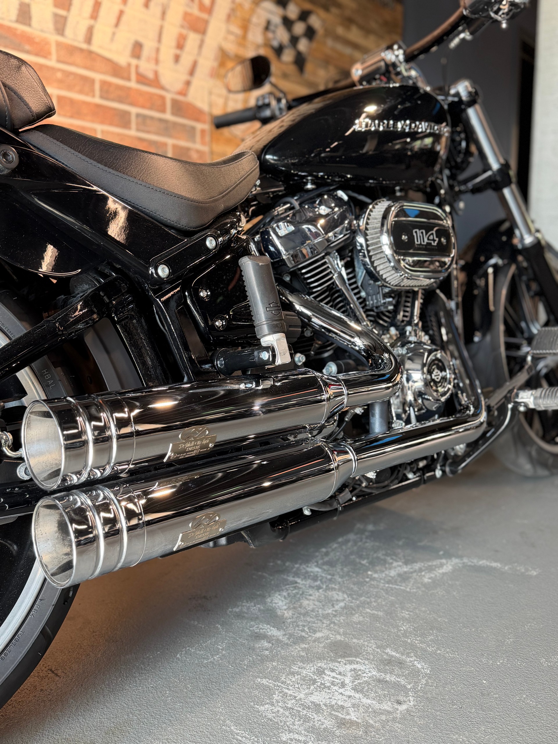 HARLEY-DAVIDSON FXBRS Breakout 114-image-10